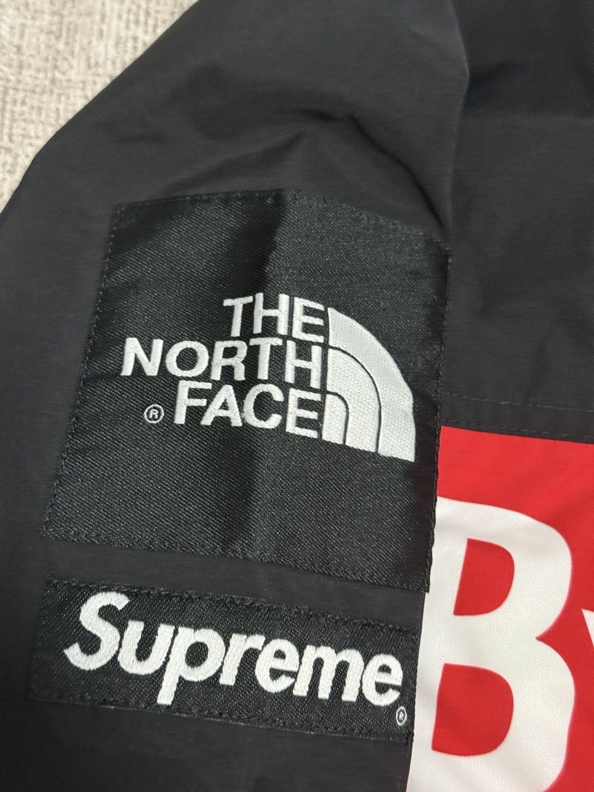 Supreme × The North Face Supreme tnf the north face bamn by any means pullover Jacket Size US L / EU 52-54 / 3 - 2 Thumbnail