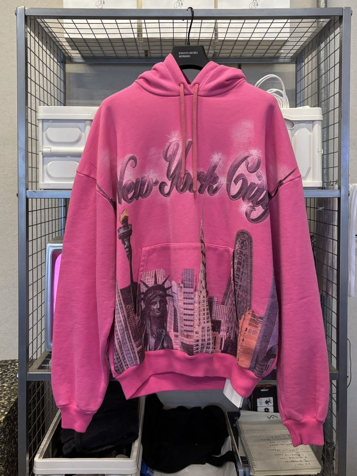 Balenciaga NWT New York City airbrush hoodie Resort 2018 Size US S / EU 44-46 / 1 - 1 Thumbnail