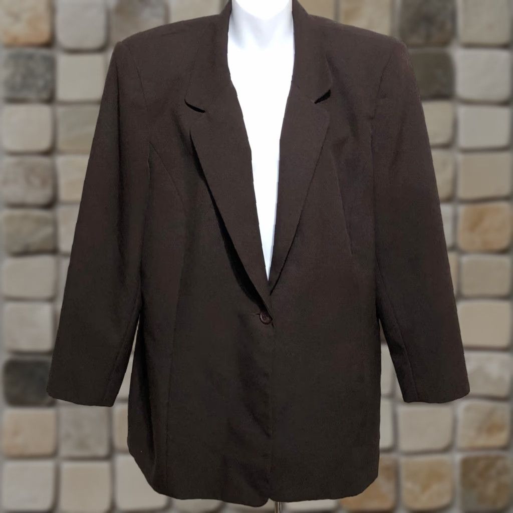 Vintage Liz Baker Blazer Jacket 18W Brown 1 Button Pockets Lined Career Office Work Shirt/Jacket Women 18W Brown Blazer Liz Baker Size XXL / US 16-18 / IT 52-54 - 1 Thumbnail