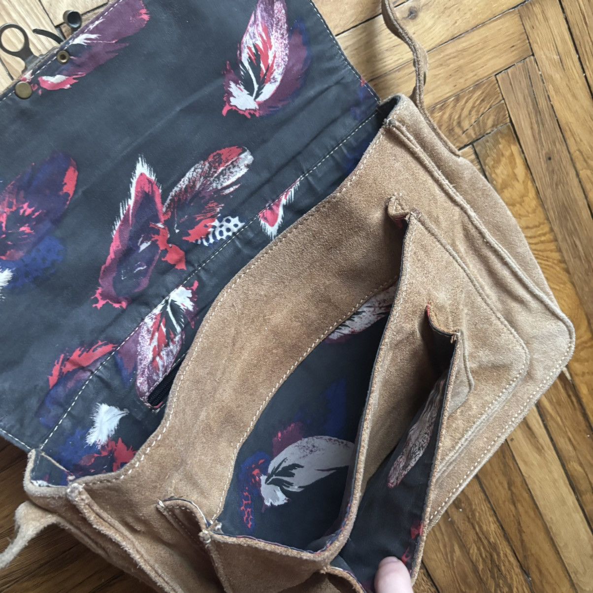 If Six Was Nine × Le Grande Bleu (L.G.B.) Vintage Y2K Animal Bag Suede Size ONE SIZE - 5 Thumbnail