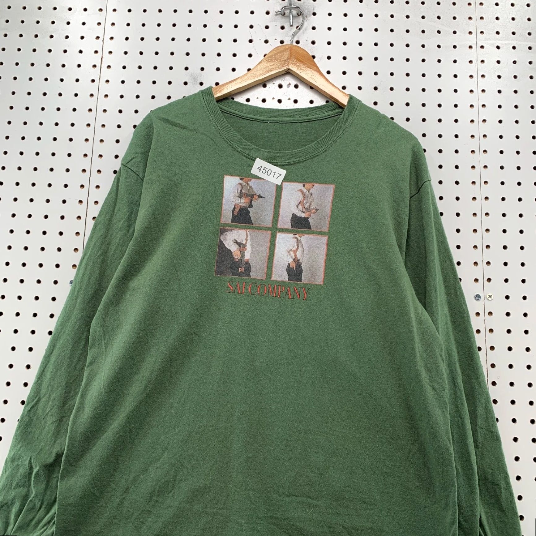 Gildan SAI Company Shirt Mens Medium Green Salient Arms International Long Sleeve Shirt Mens M Green Salient Arms International Long Sleeve Size US M / EU 48-50 / 2 - 2 Thumbnail