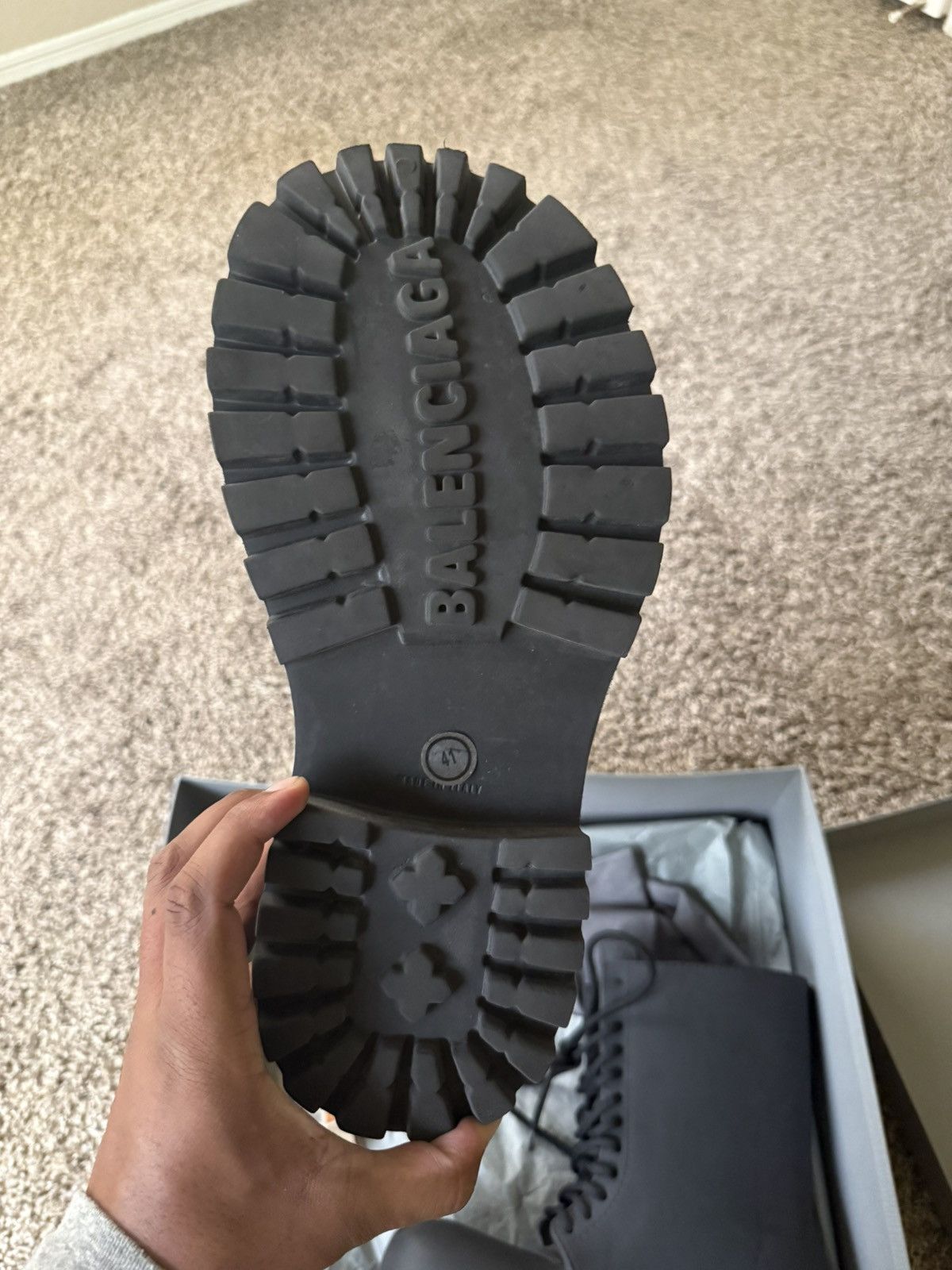 Balenciaga steroid boots Size US 9 / EU 42 - 2 Thumbnail
