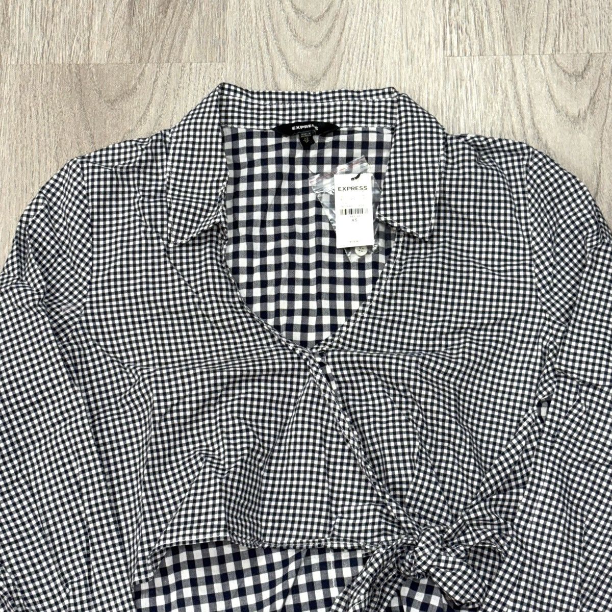 Express Express Gingham Wrap Top Womens XS NWT Black White Check Size XS / US 0-2 / IT 36-38 - 3 Thumbnail