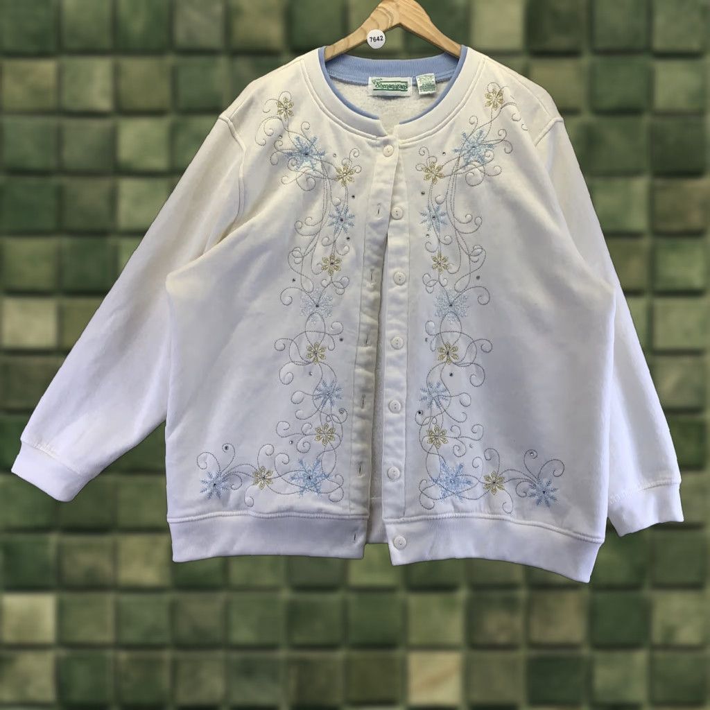 Vintage Extra Shenanigans Womens Plus Size Button Front Sweater Snowflakes 1X Ivory Cardigan Womens Winter 1X Size XL / US 12-14 / IT 48-50 - 1 Thumbnail