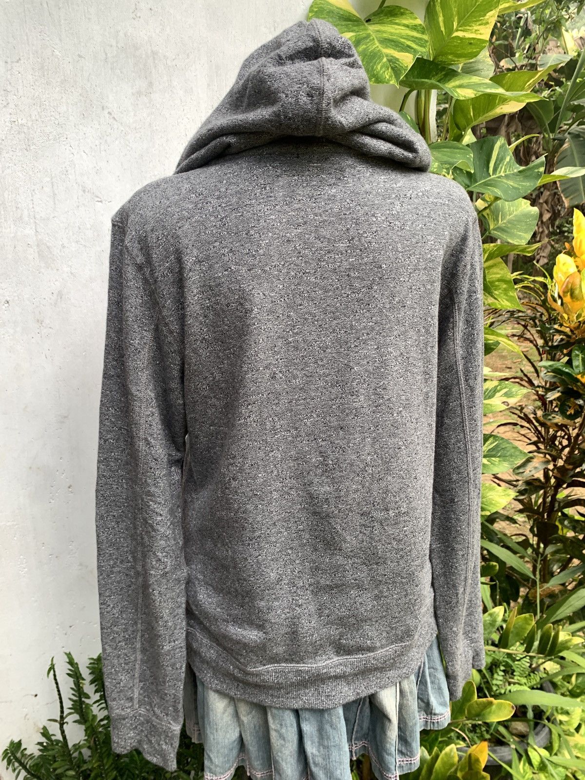 Jun Takahashi × Undercover × Uniqlo Uniqlo Undercover Grey Double Pocket Heavy Zip up Hoodie Size S / US 4 / IT 40 - 3 Thumbnail