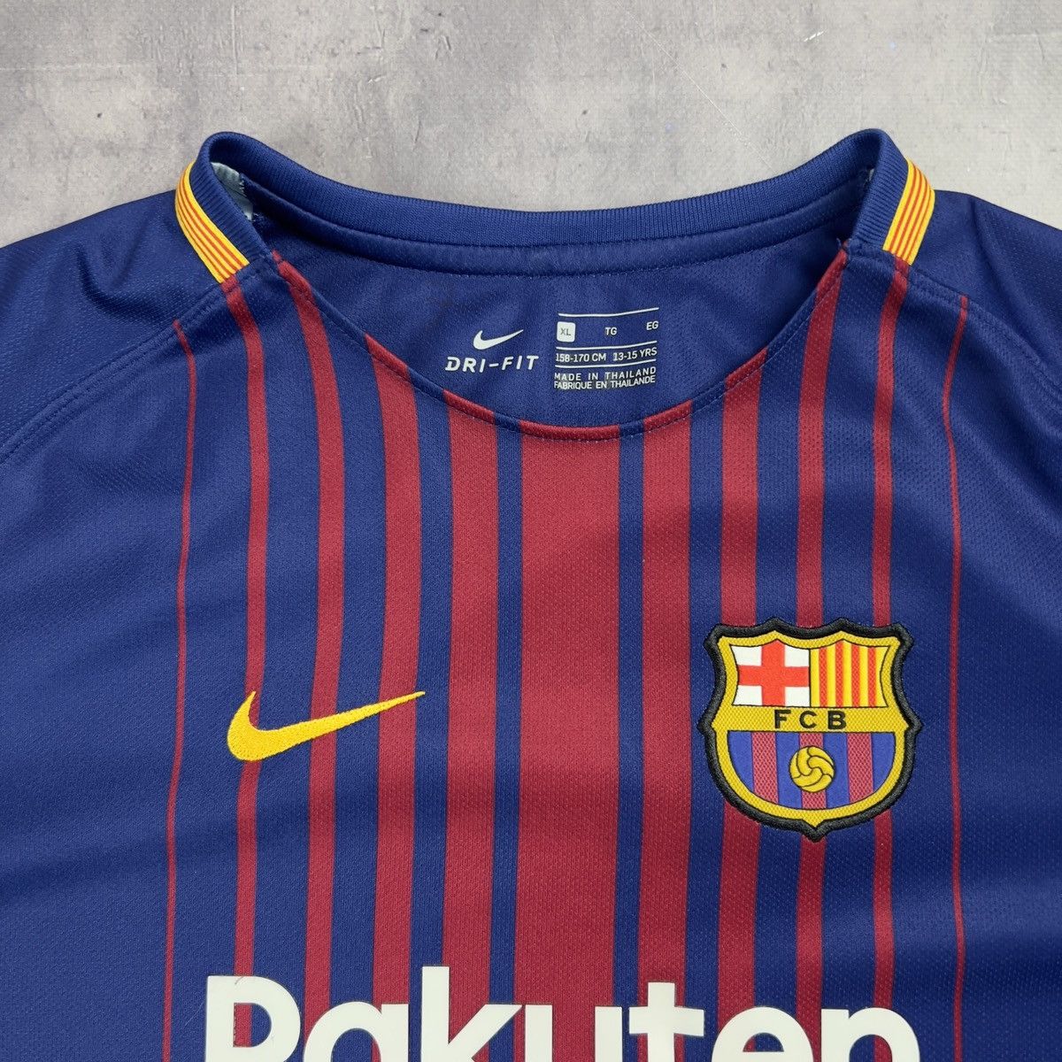 Nike Rare! F.C Barcelona Nike Soccer Jersey Away Home Shirt Size US S / EU 44-46 / 1 - 9 Thumbnail