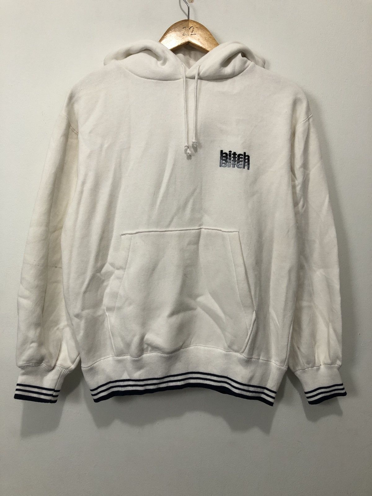 Vintage Vintage 90s Bitch Skateboards Hoodie Size US M / EU 48-50 / 2 - 1 Thumbnail