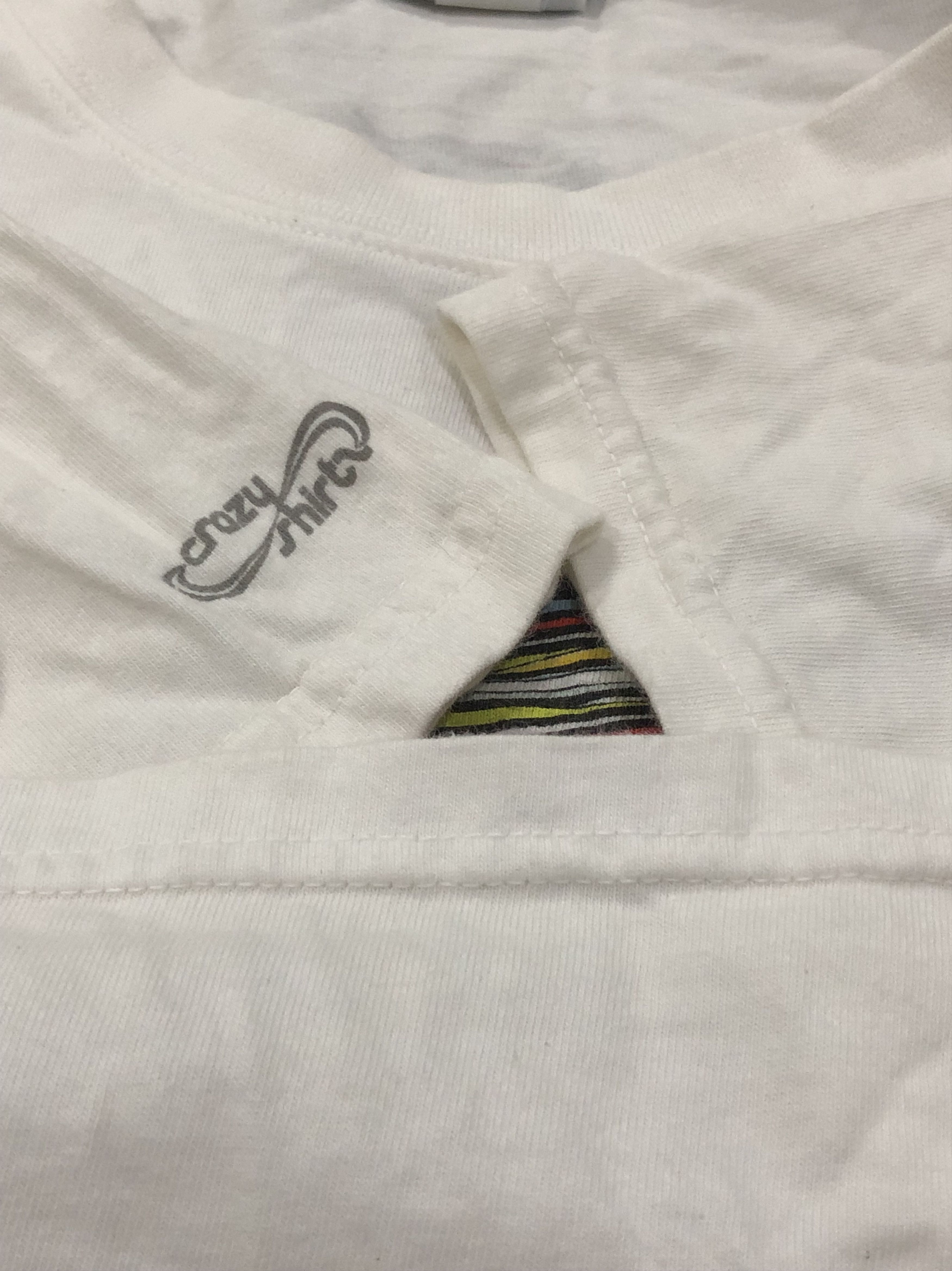 Vintage Vintage Crazy Shirts Surf California Tshirt Size US L / EU 52-54 / 3 - 5 Thumbnail