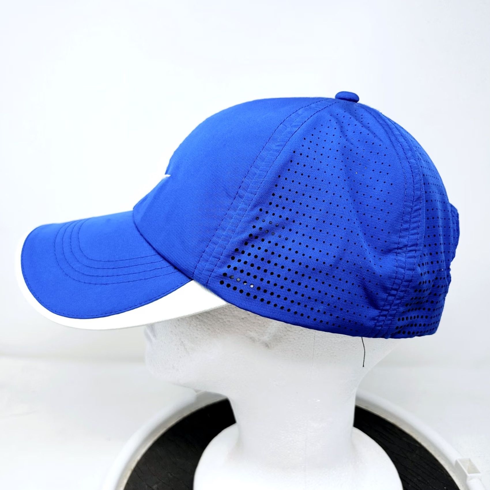 Nike Nike Golf Hat Hook Loop Adjustable Light Logo Golf Outdoors Blue Men Adjustable Hat Sports Casual Mens Size ONE SIZE - 5 Thumbnail