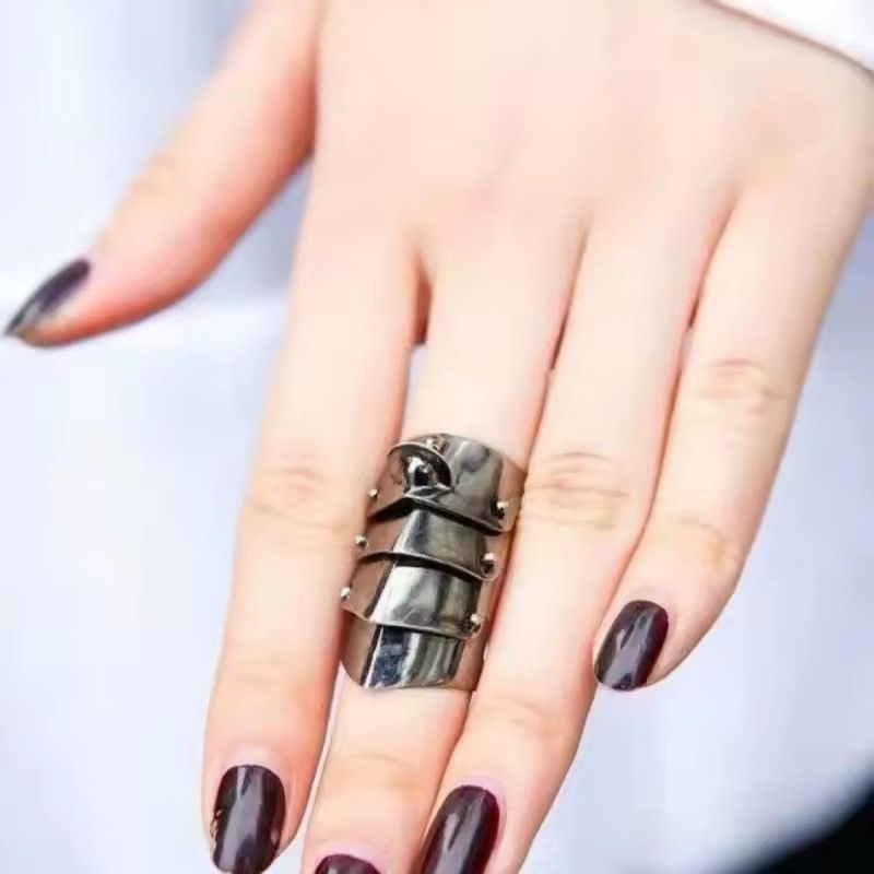 Jewelry Size us8 Armor Ring Rock Style Size ONE SIZE - 1 Thumbnail