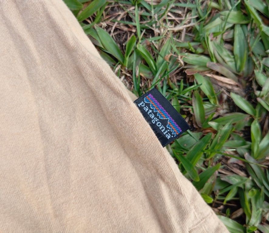 Patagonia Patagonia 🏕️ Pocket shirt outdoor casual 🫰 Size US L / EU 52-54 / 3 - 4 Thumbnail