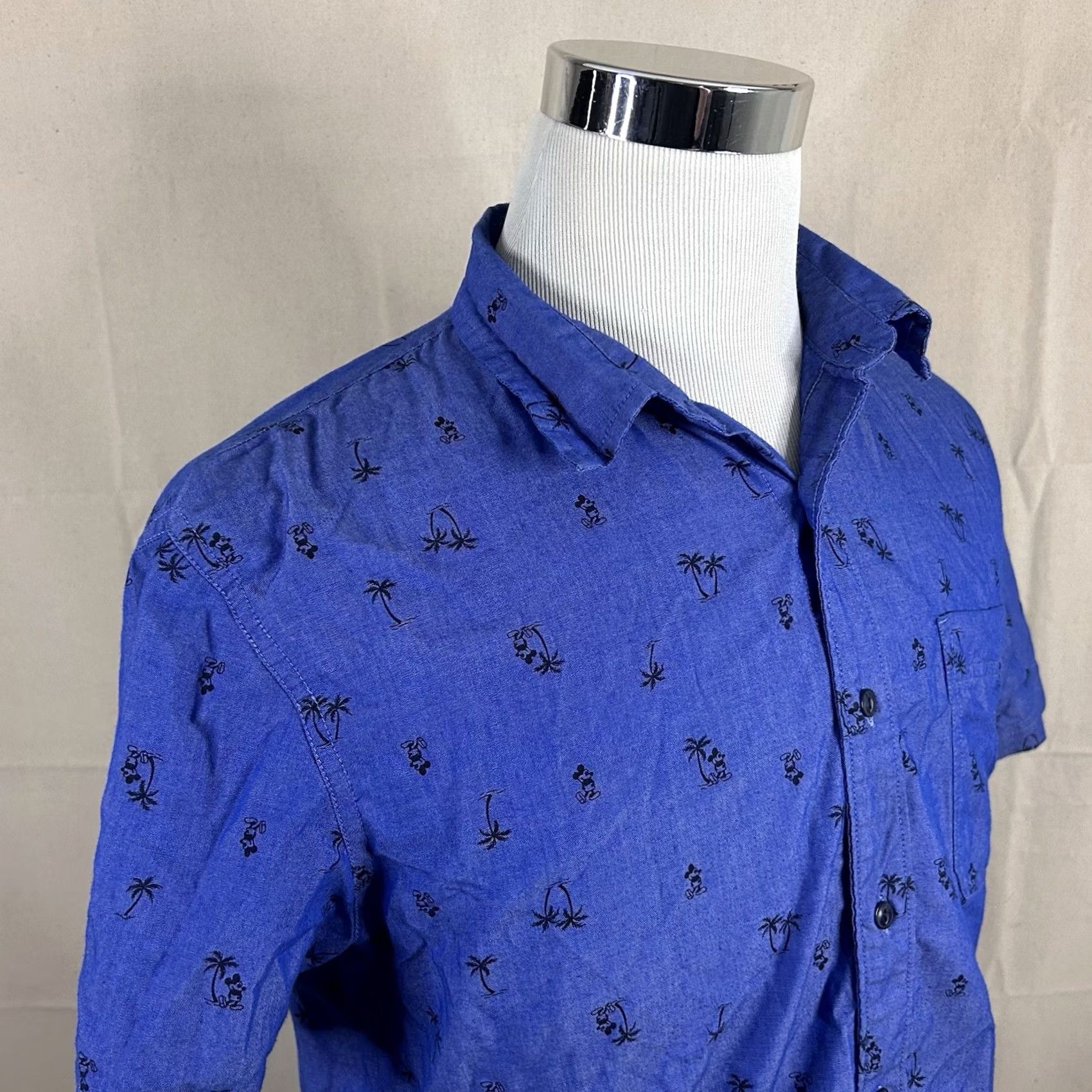 Disney Disney Hawaiian Aloha Shirt Mickey Mouse Palm Trees Blue Cotton Blend Shirt Mens M Size US M / EU 48-50 / 2 - 2 Thumbnail