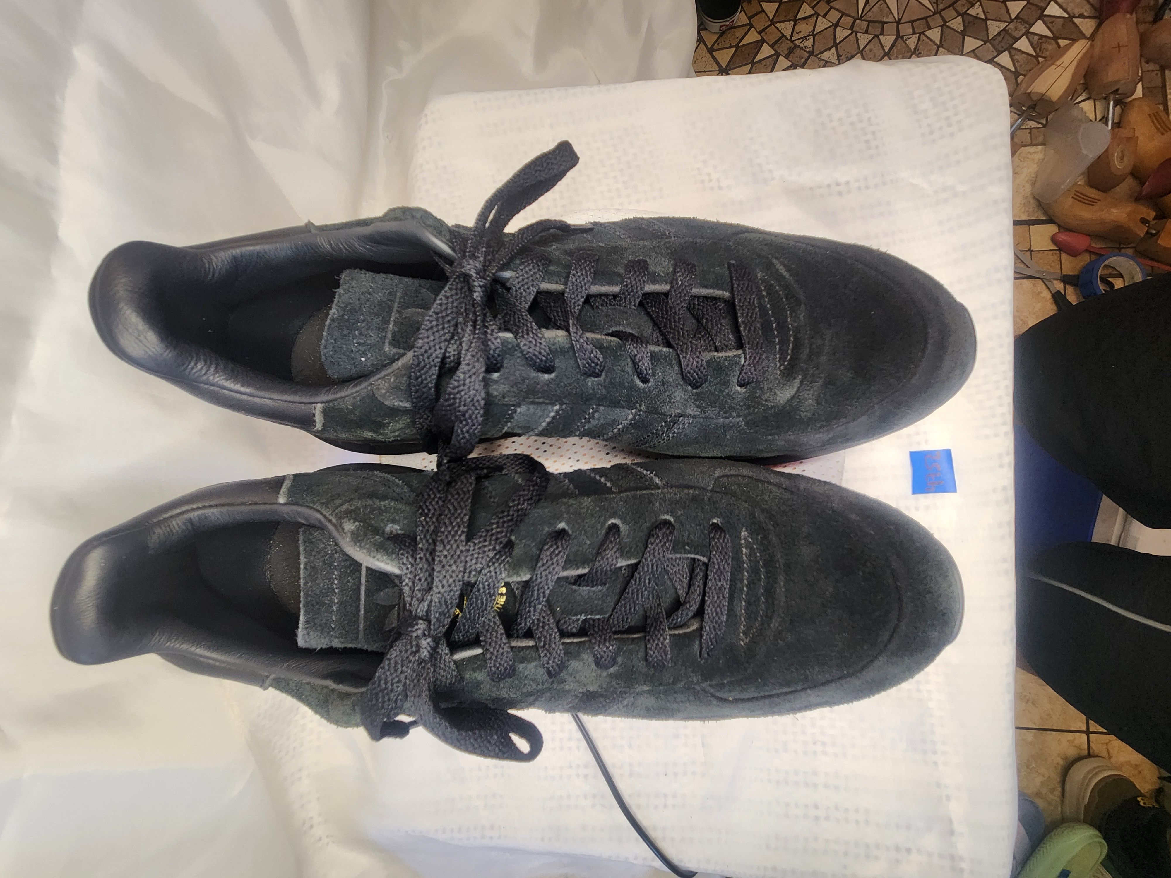 Adidas LA TRAINER XLG Size US 12 / EU 45 - 8 Thumbnail