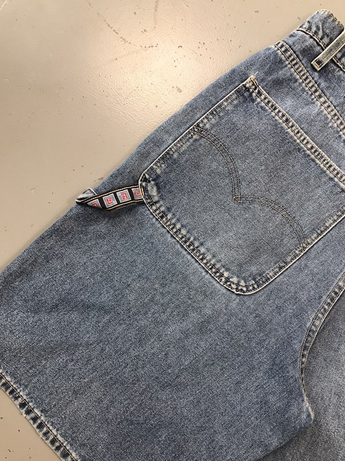 Levi's Vintage Levi’s Strauss & co L2 carpenter denim short Size US 37 - 13 Thumbnail