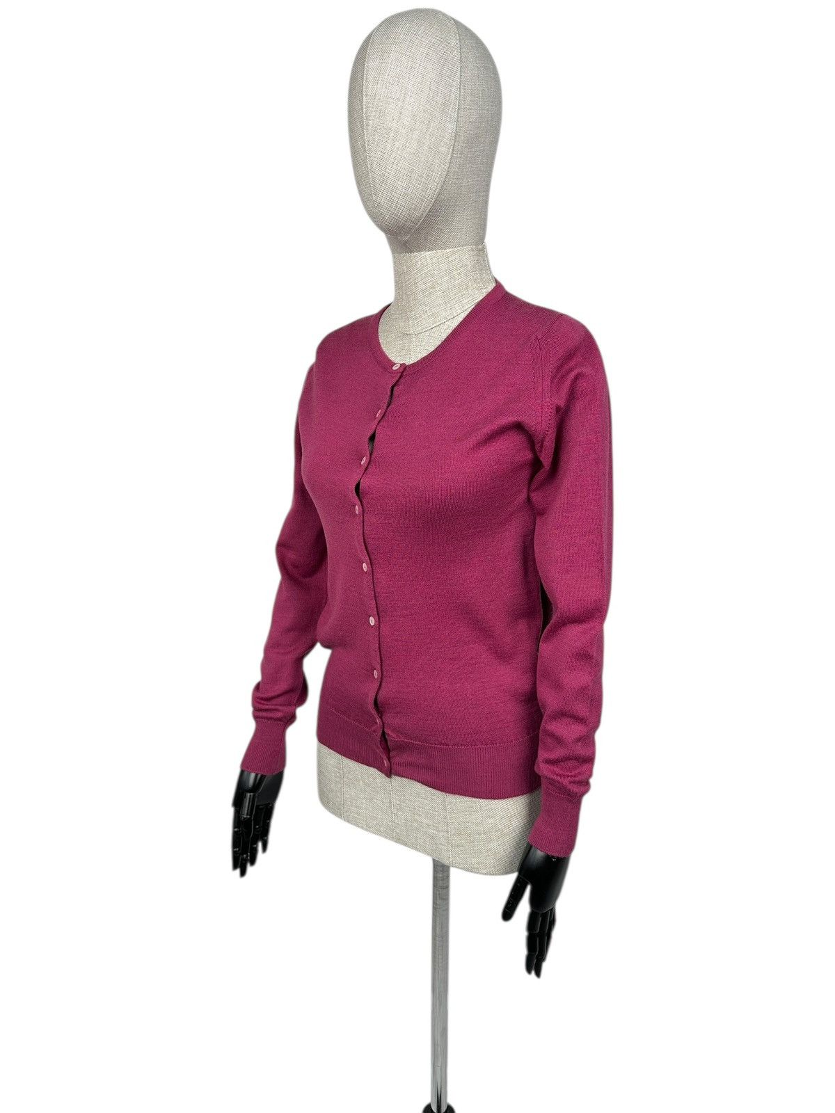 John Smedley JOHN SMEDLEY 100% Merino Wool Fuchsia Cardigan Sweater Size S / US 4 / IT 40 - 3 Thumbnail