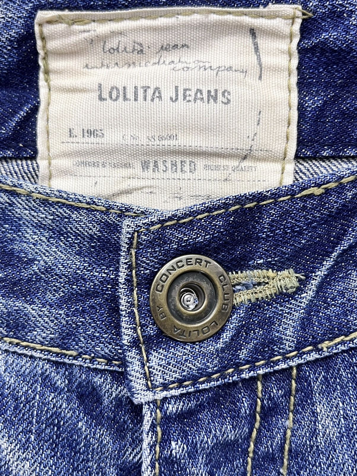 Siberia Hills RARE🔥LOLITA CHILDREN Embroidery Exotic Denim Acid Washed Size US 31 - 11 Thumbnail