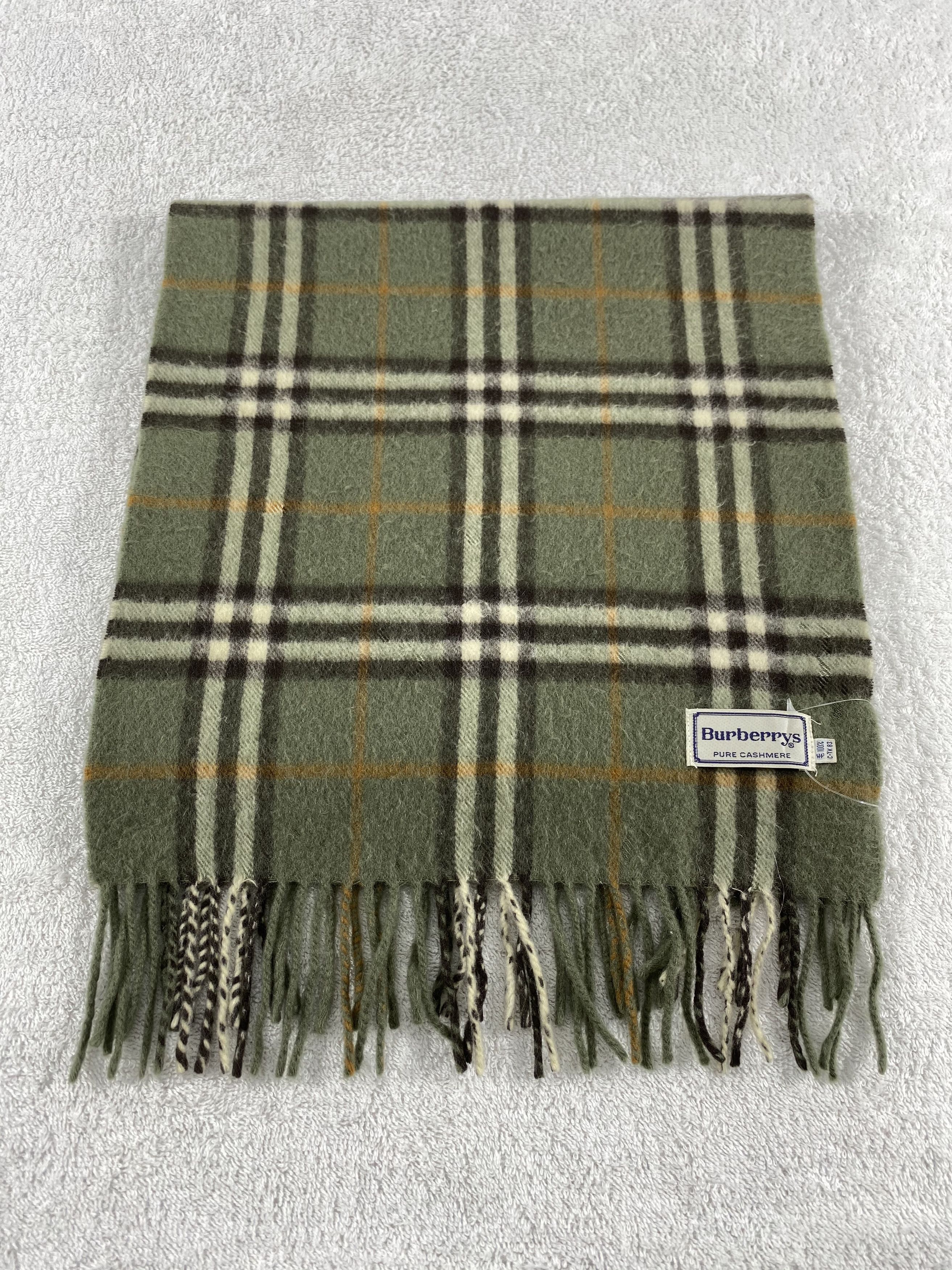 Burberry Vintage Burberry Scarf/Muffler/Neckwear MF670 Size ONE SIZE - 2 Thumbnail