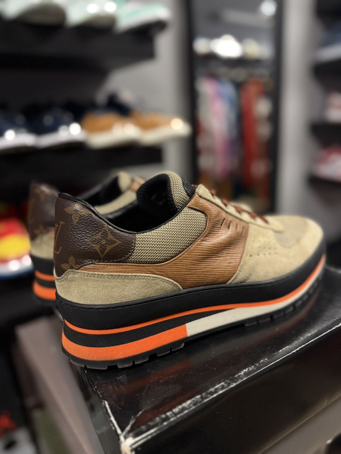 Louis Vuitton Louis Vuitton Harlem Sneakers Size 9LV/10US Clean Size US 10 / EU 43 - 3 Thumbnail