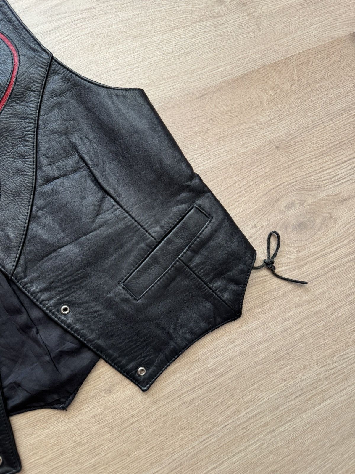 Genuine Leather Vintage 90’s Amazing Western Cowboy Genuine Leather Vest Size US L / EU 52-54 / 3 - 4 Thumbnail