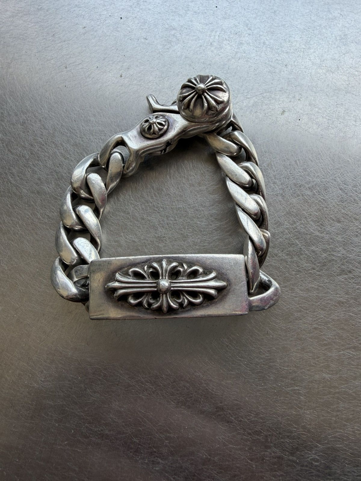 Chrome Hearts Chrome Hearts Floral Cross ID Lobster Claw Bracelet Size ONE SIZE - 1 Thumbnail