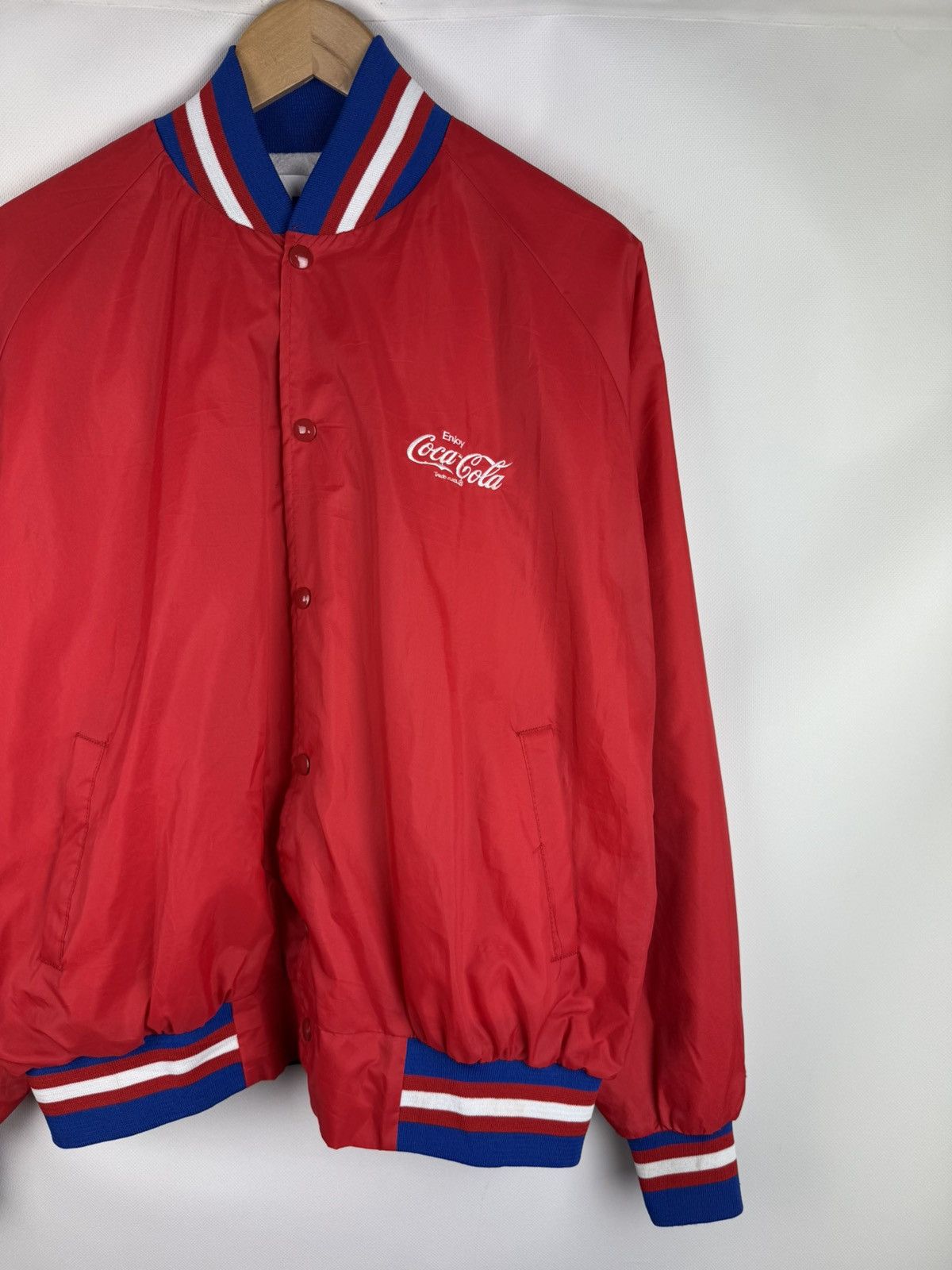 Coca Cola × Vintage DVB Enjoy Coca Cola Vintage Nylon Bomber Jacket Size XL USA Size US XL / EU 56 / 4 - 3 Thumbnail