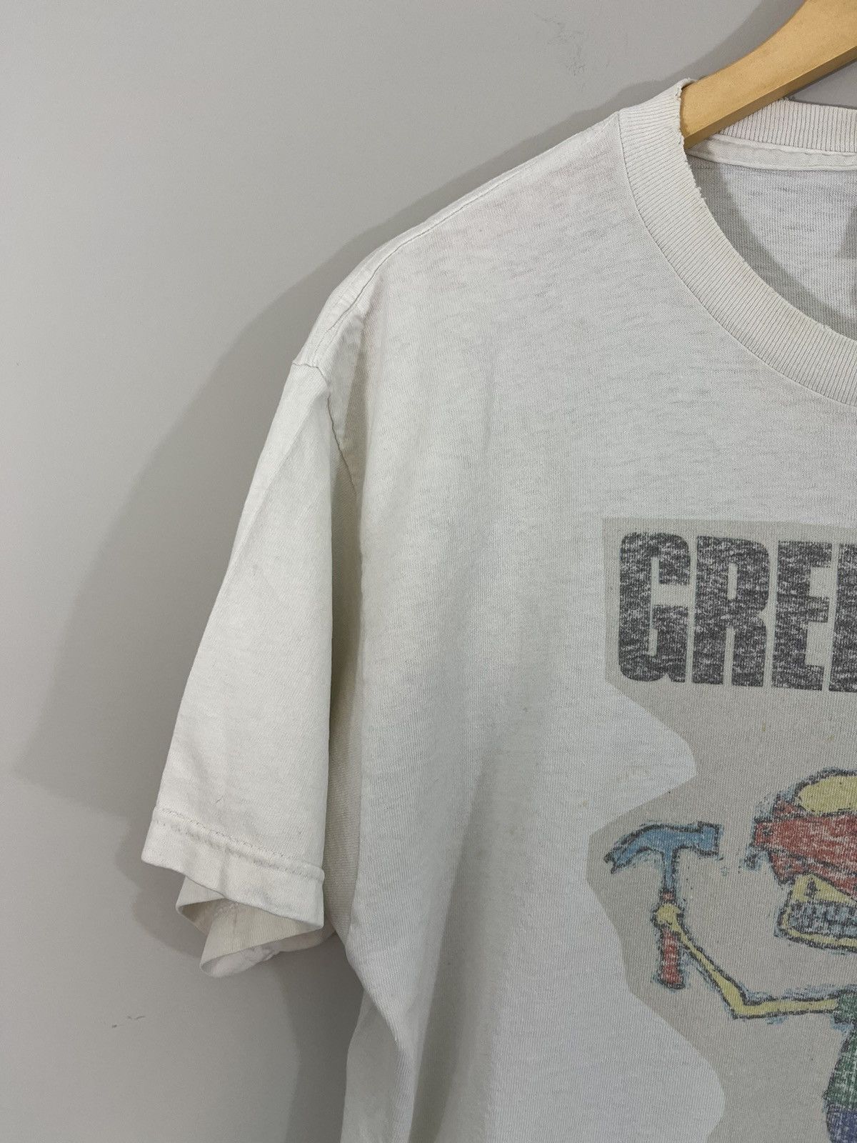Band Tees Thrashed GREEN DAY Distressed Faded 90s Y2K Band Tee Size US L / EU 52-54 / 3 - 4 Thumbnail