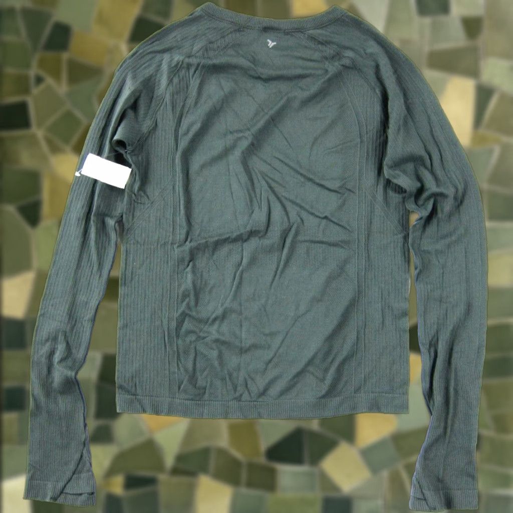 Old Navy VINTAGE Old Navy Shirt Women S Go-Dry Army Green Long Sleeve Pullover 100% Nylon NWT Floral Jersey Fall Spring Summer Winter Casual Business Travel Size S / US 4 / IT 40 - 1 Thumbnail
