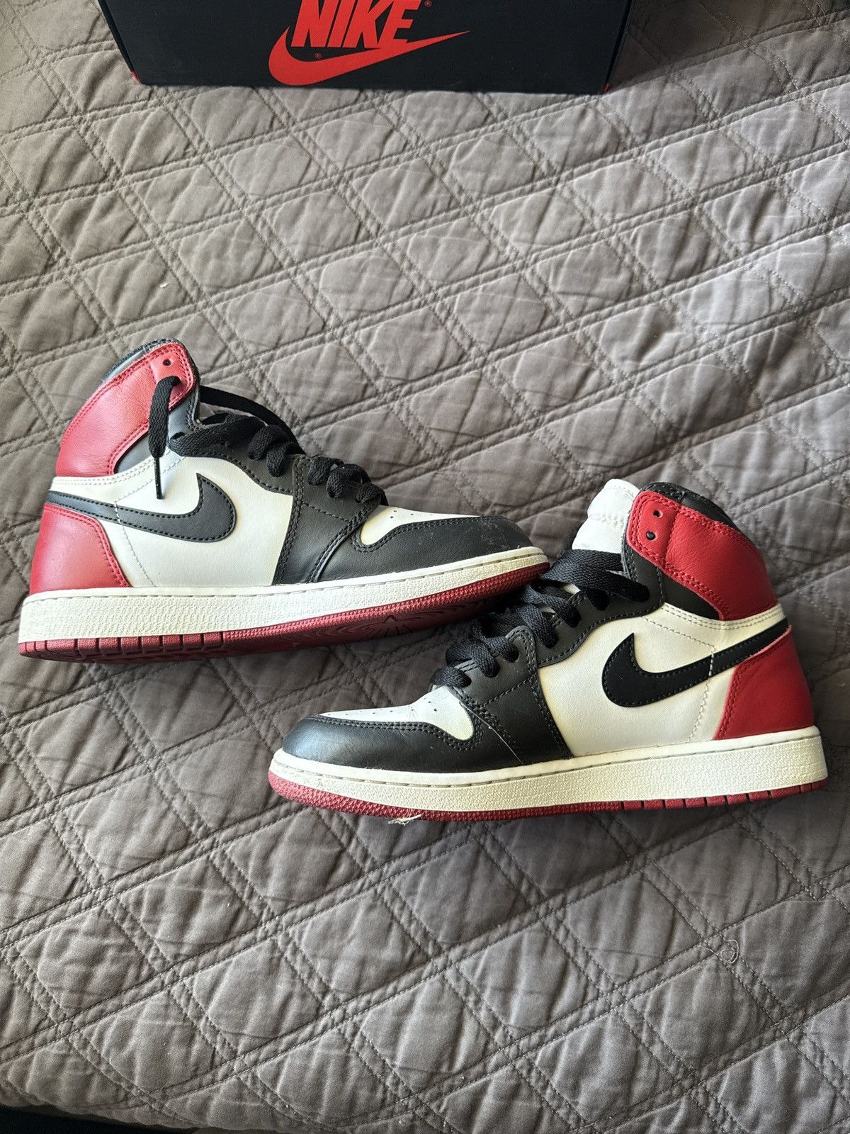 Jordan Brand Nike Air Jordan 1 Black toe Size US 7 / EU 40 - 2 Thumbnail