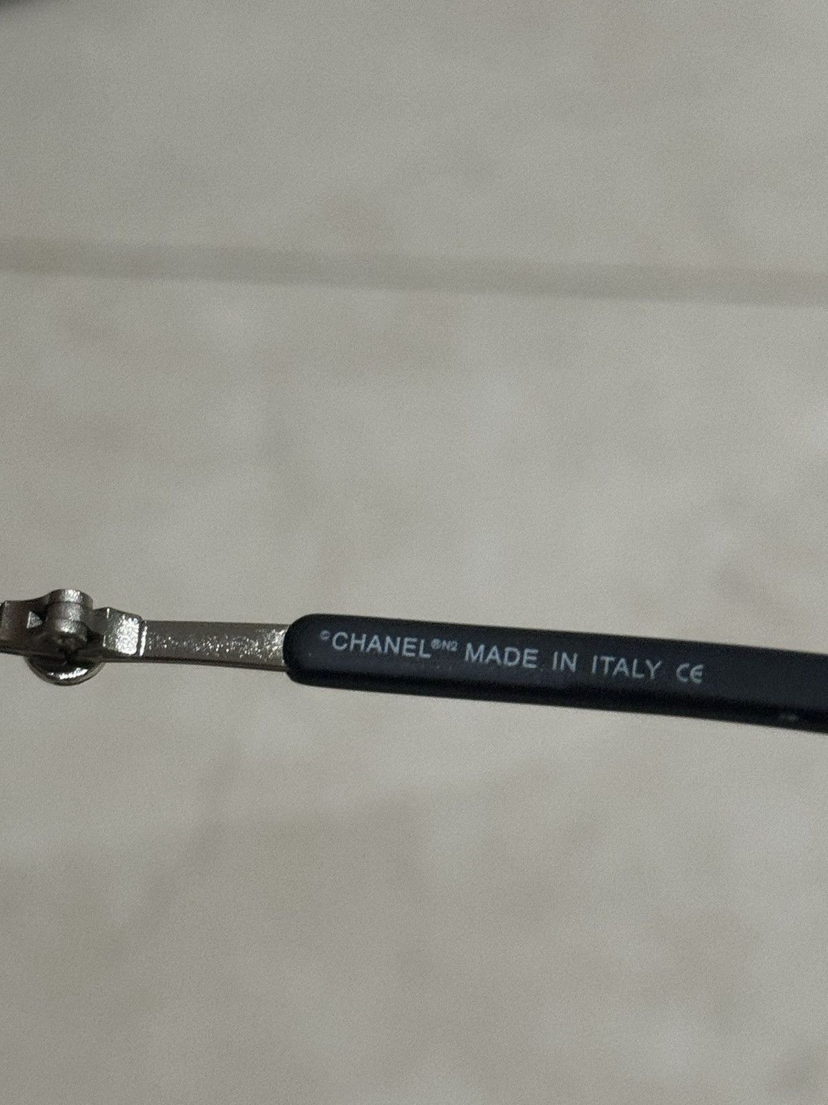 Chanel vintage chanel upside down sunglasses Size 40 - 6 Thumbnail