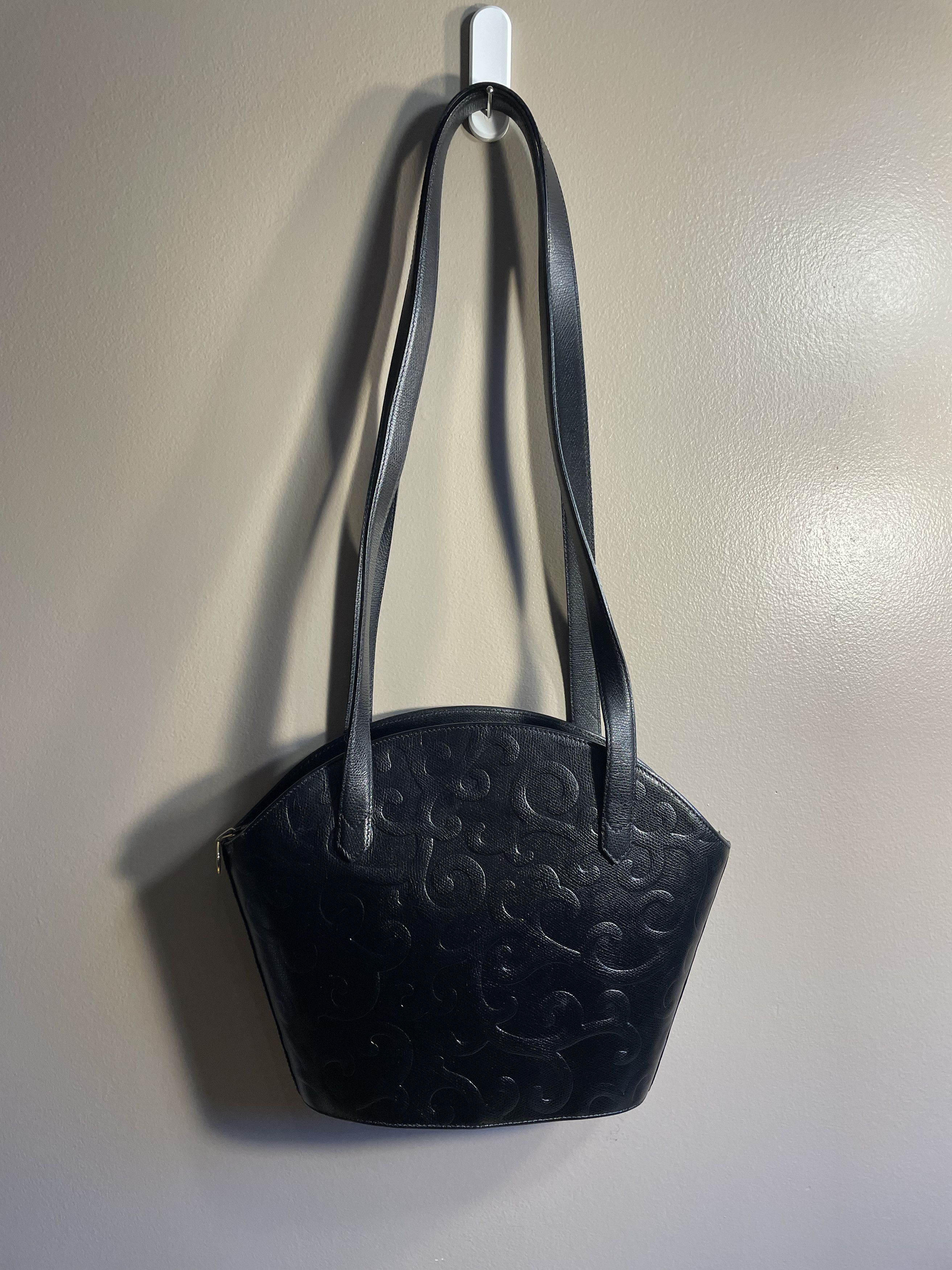 Yves Saint Laurent YSL Logo Arabesque Pattern Leather Shoulder bag Black Size ONE SIZE - 5 Thumbnail