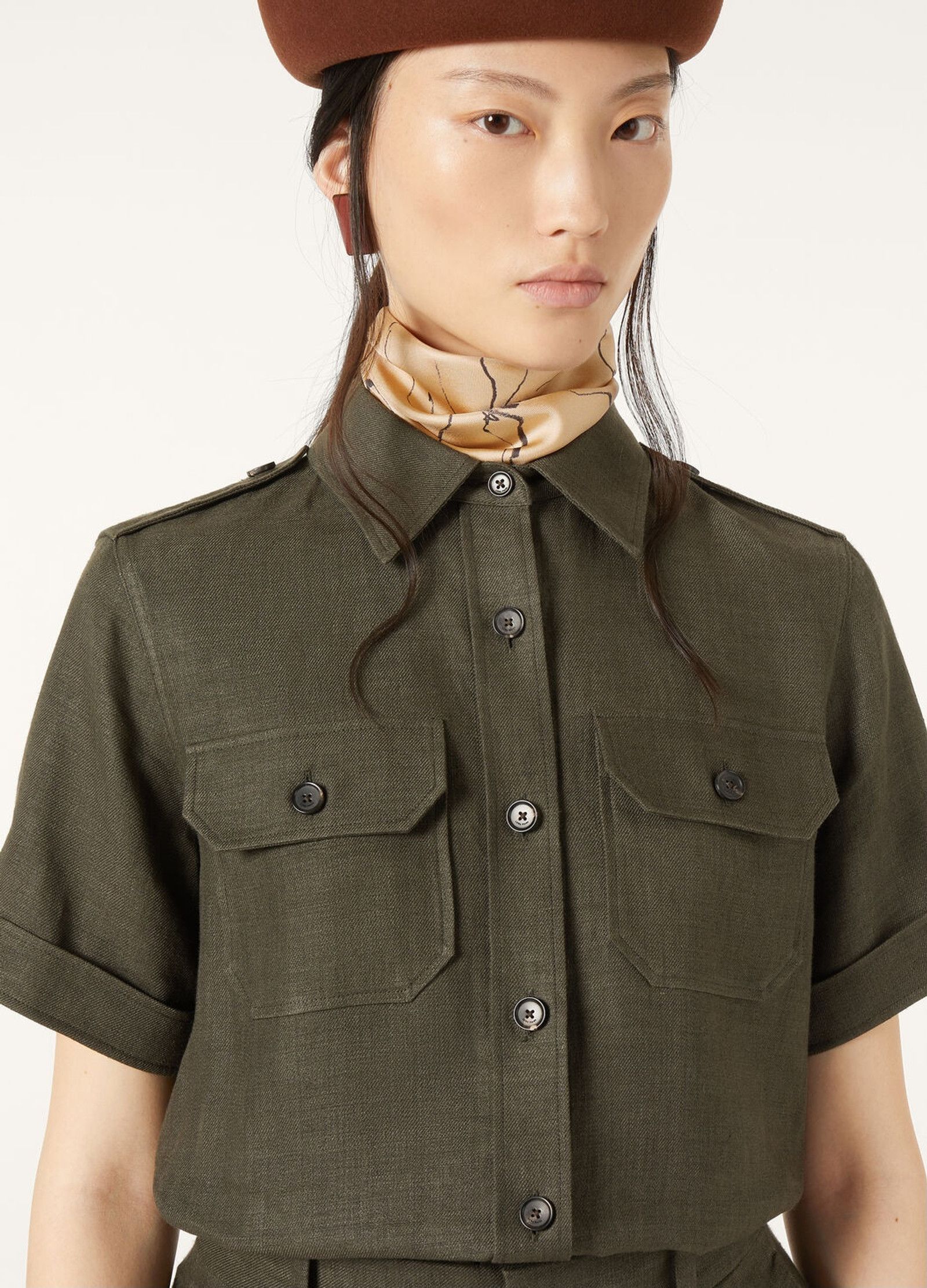 Loro Piana o1srvl11e0526 FAM7333 Annalisa Shirt in Green Size L / US 10 / IT 46 - 3 Thumbnail