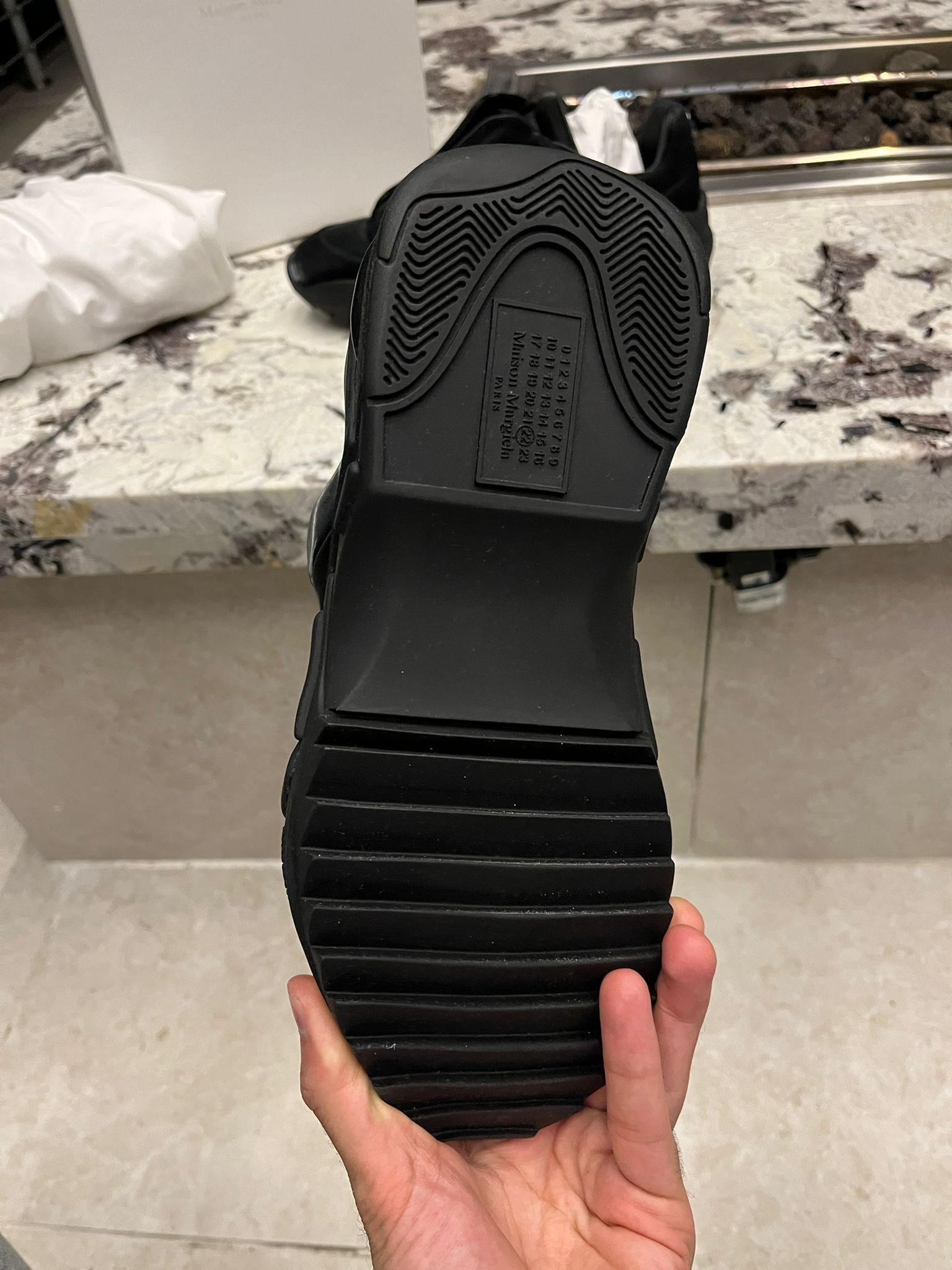 Maison Margiela Low Top Future Sneakers in Black Size US 8 / EU 41 - 5 Thumbnail