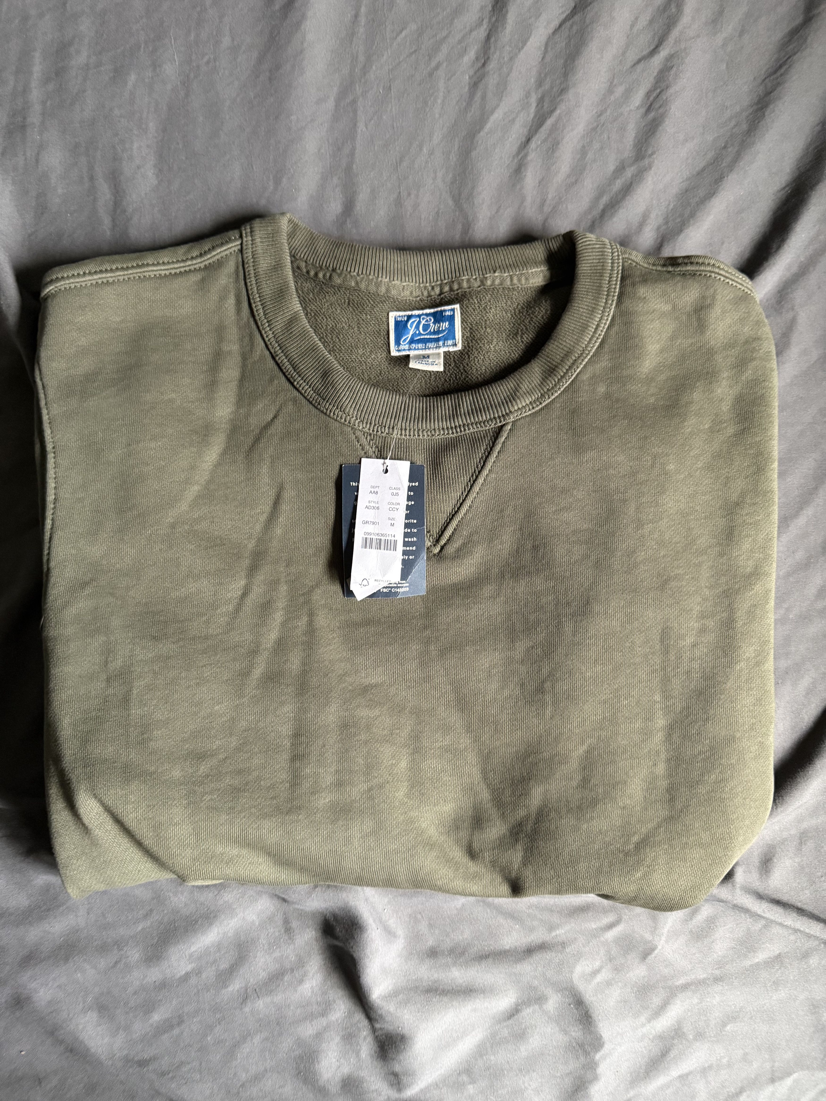 J.Crew J. Crew Garment-dyed french terry crewneck sweatshirt GREEN Size US M / EU 48-50 / 2 - 4 Thumbnail