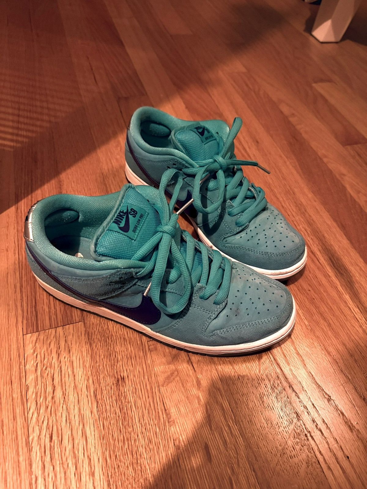 Nike Nike SB Low Dunk “Blue Fury” Size US 8 / EU 41 - 2 Thumbnail