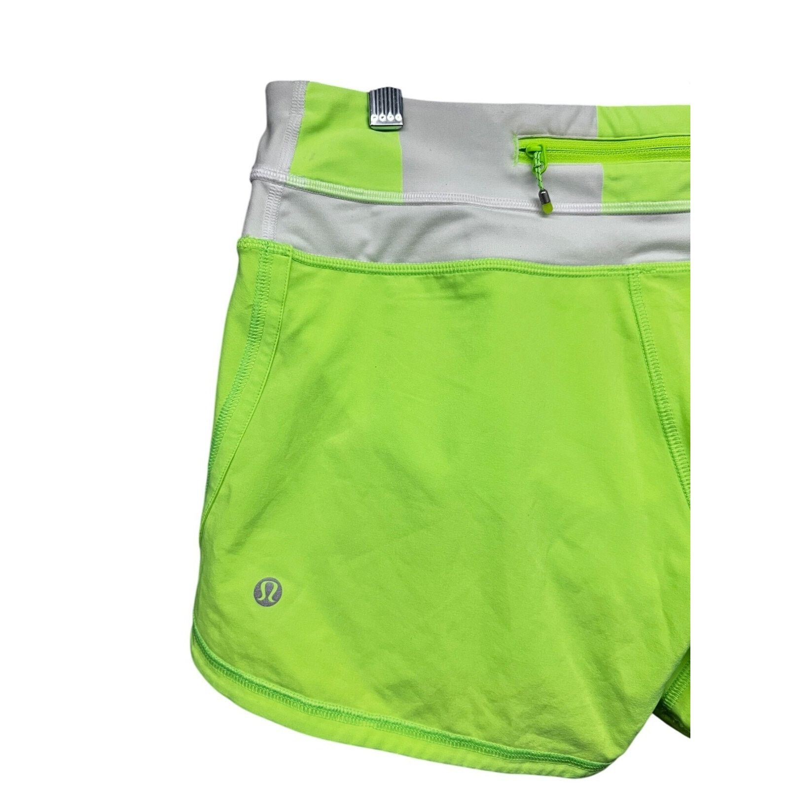 Lululemon Lululemon Groovy Run Shorts Zippy Green Sz 6 Zip Pocket Size 28" / US 6 / IT 42 - 6 Thumbnail