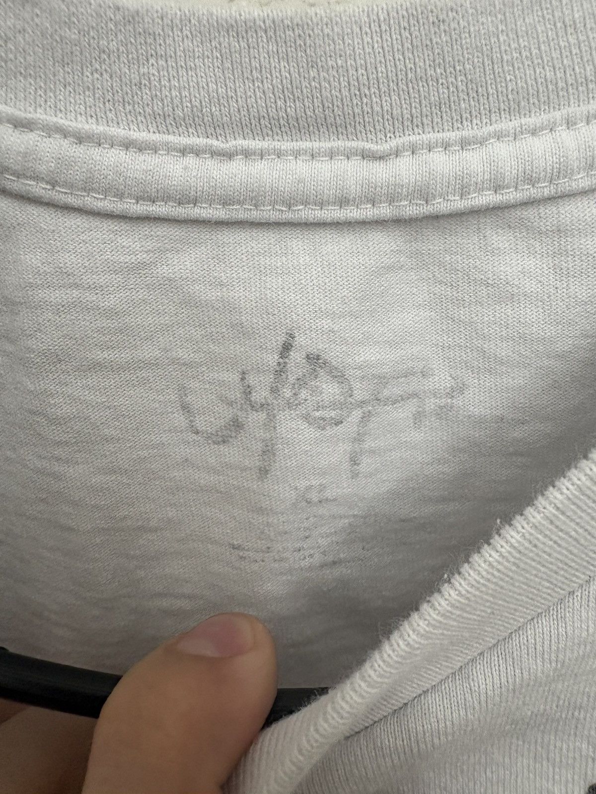 Travis Scott Travis Scott Utopia Tour Merch Medium T-Shirt Size US XL / EU 56 / 4 - 2 Thumbnail