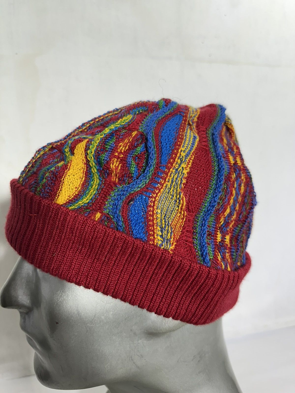 Handmade Purely Australian Coogi Style Multicolour Beanie Hats Size ONE SIZE - 2 Thumbnail