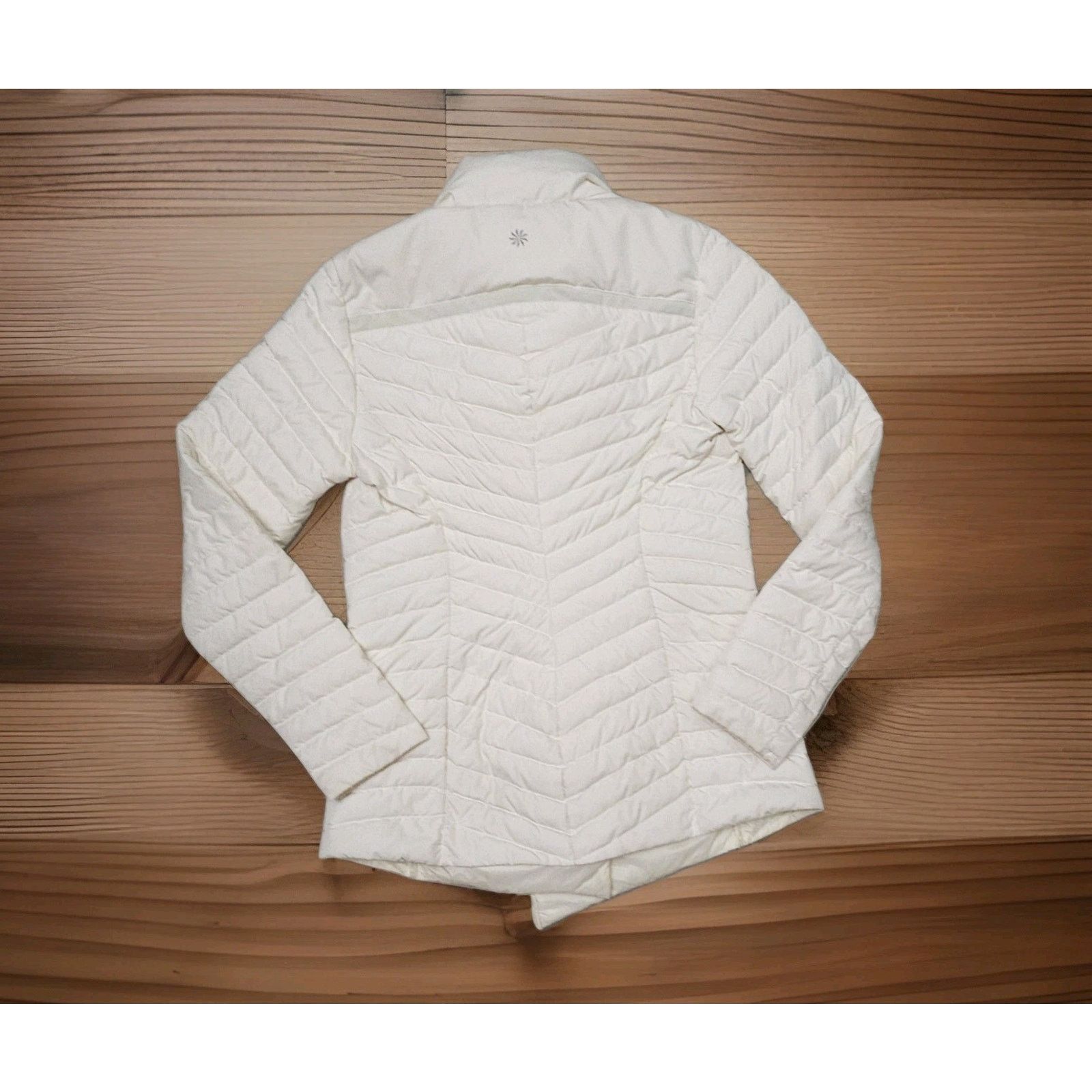Athleta ATHLETA Asymmetrical So Down Puffer Jacket with Pockets Size XS / US 0-2 / IT 36-38 - 4 Thumbnail