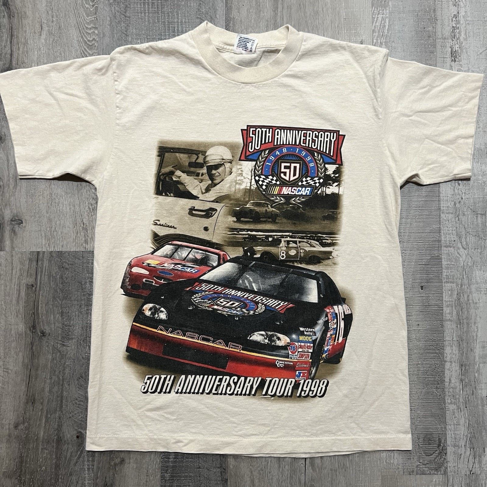 Vintage VTG 1998 NASCAR 50th Anniversary Tour T-Shirt Racing USA L Size US L / EU 52-54 / 3 - 1 Thumbnail