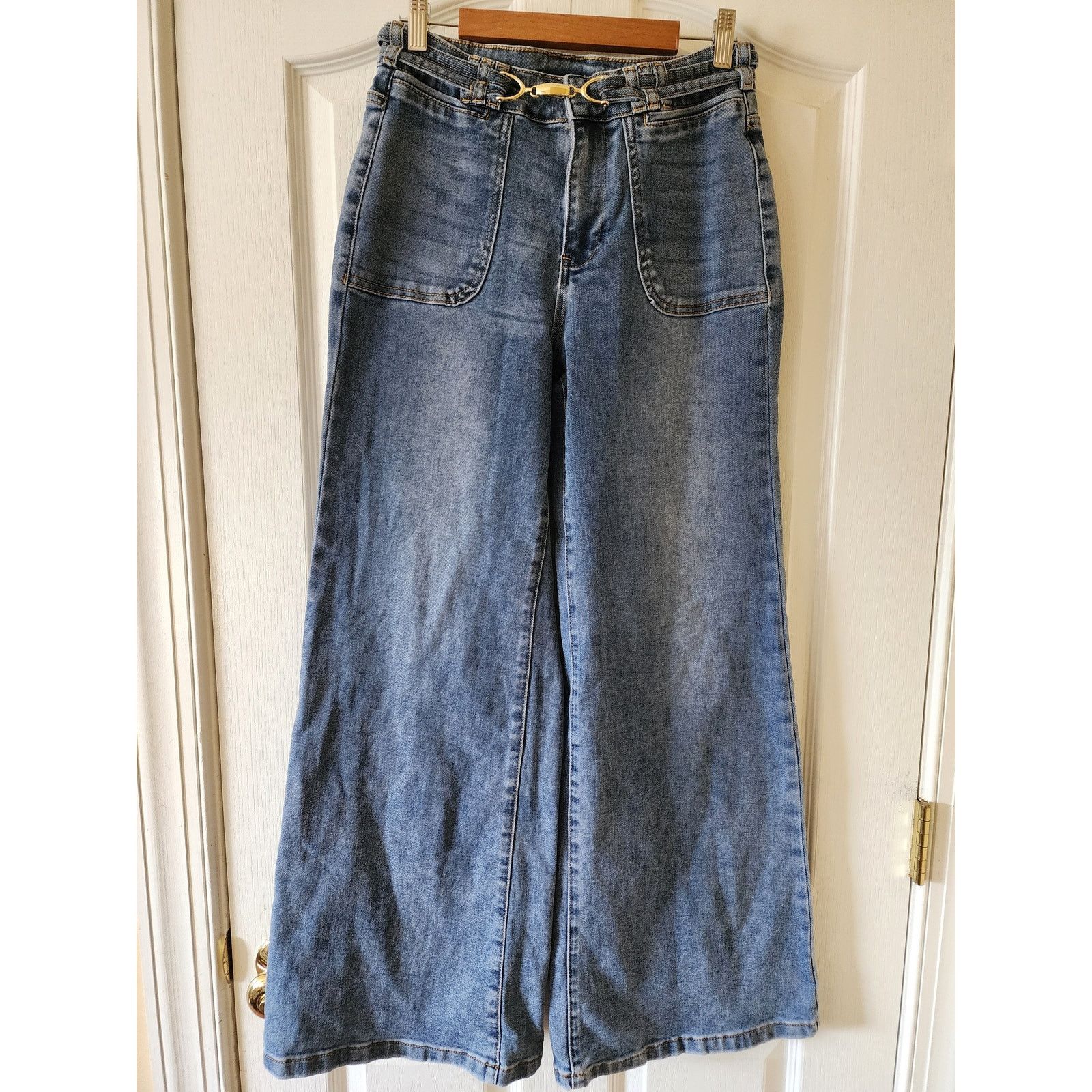 Other Cache Wide Leg Flare Jeans Size 26 Gold Horse Bit Hardware Size 26" / US 2 / IT 38 - 1 Thumbnail