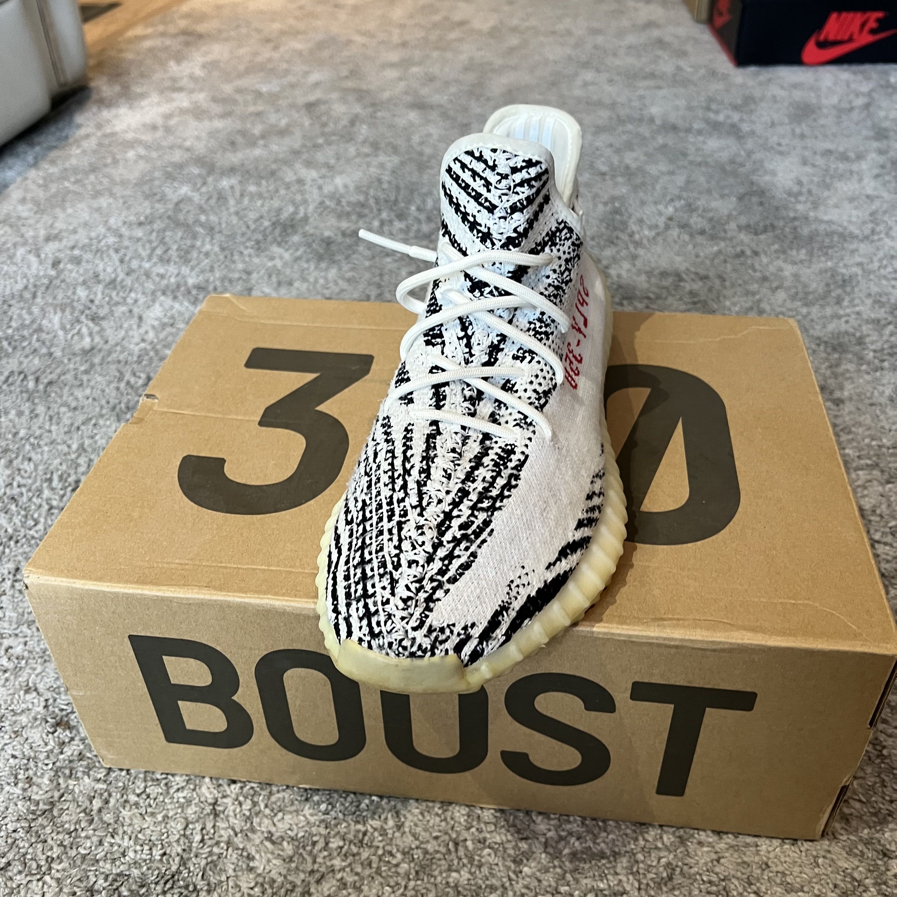 Adidas Yeezy Boost 350 V2 Zebra Size US 14 / EU 47 - 6 Thumbnail
