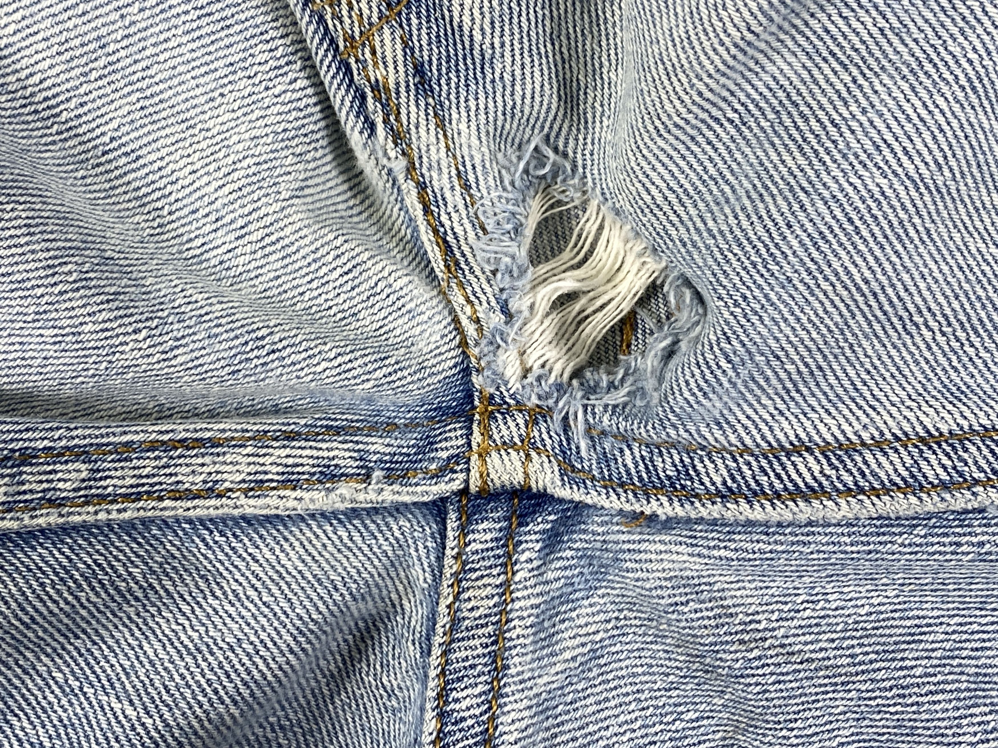 Levi's Light Blue Wash Vintage Levi's 505 39x29 Denim -JN1756 Size US 39 - 11 Thumbnail