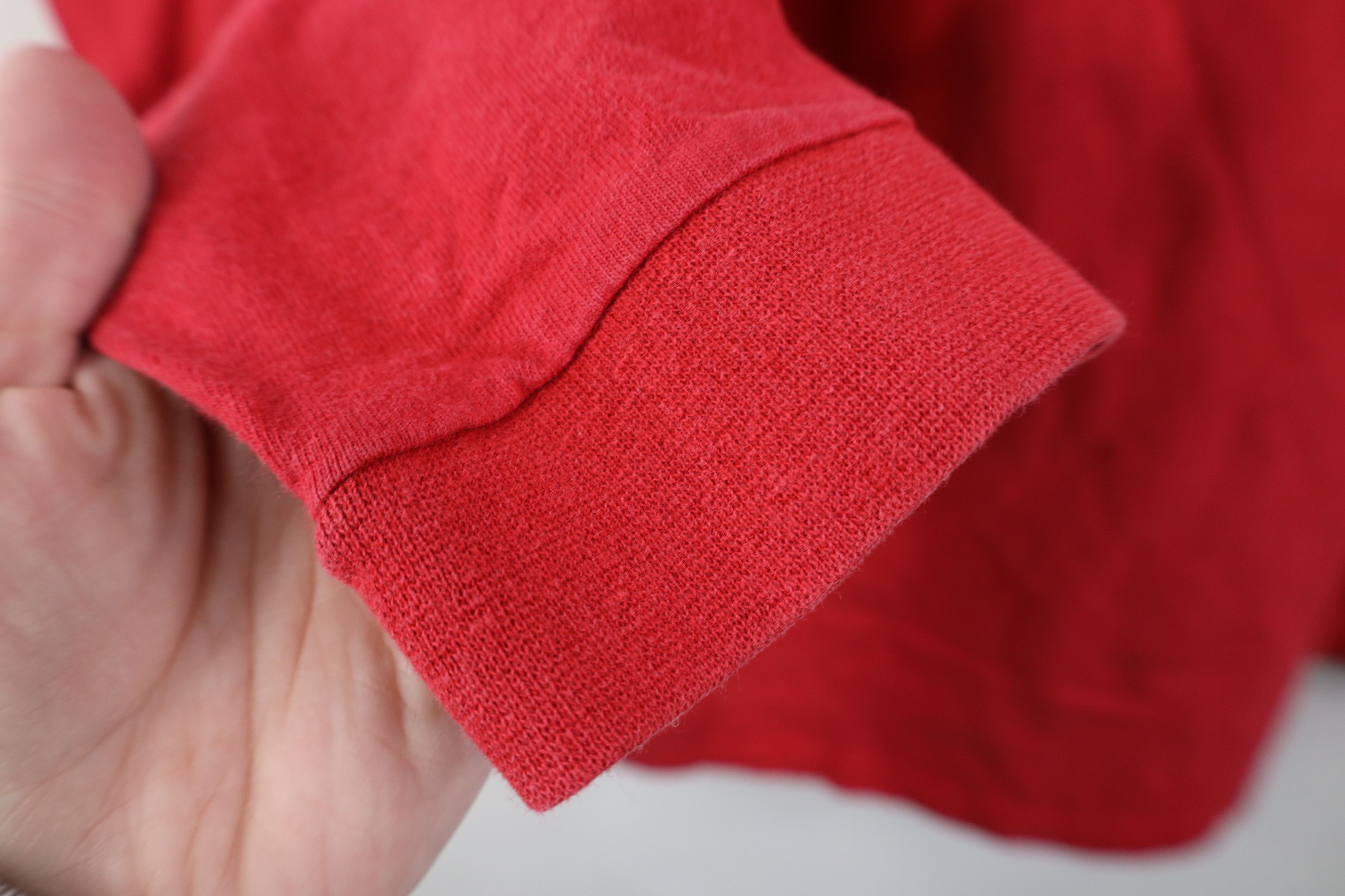 Nike Vintage Y2K Nike Air Bubble Spell Long Sleeve T-Shirt Red Size US L / EU 52-54 / 3 - 10 Thumbnail