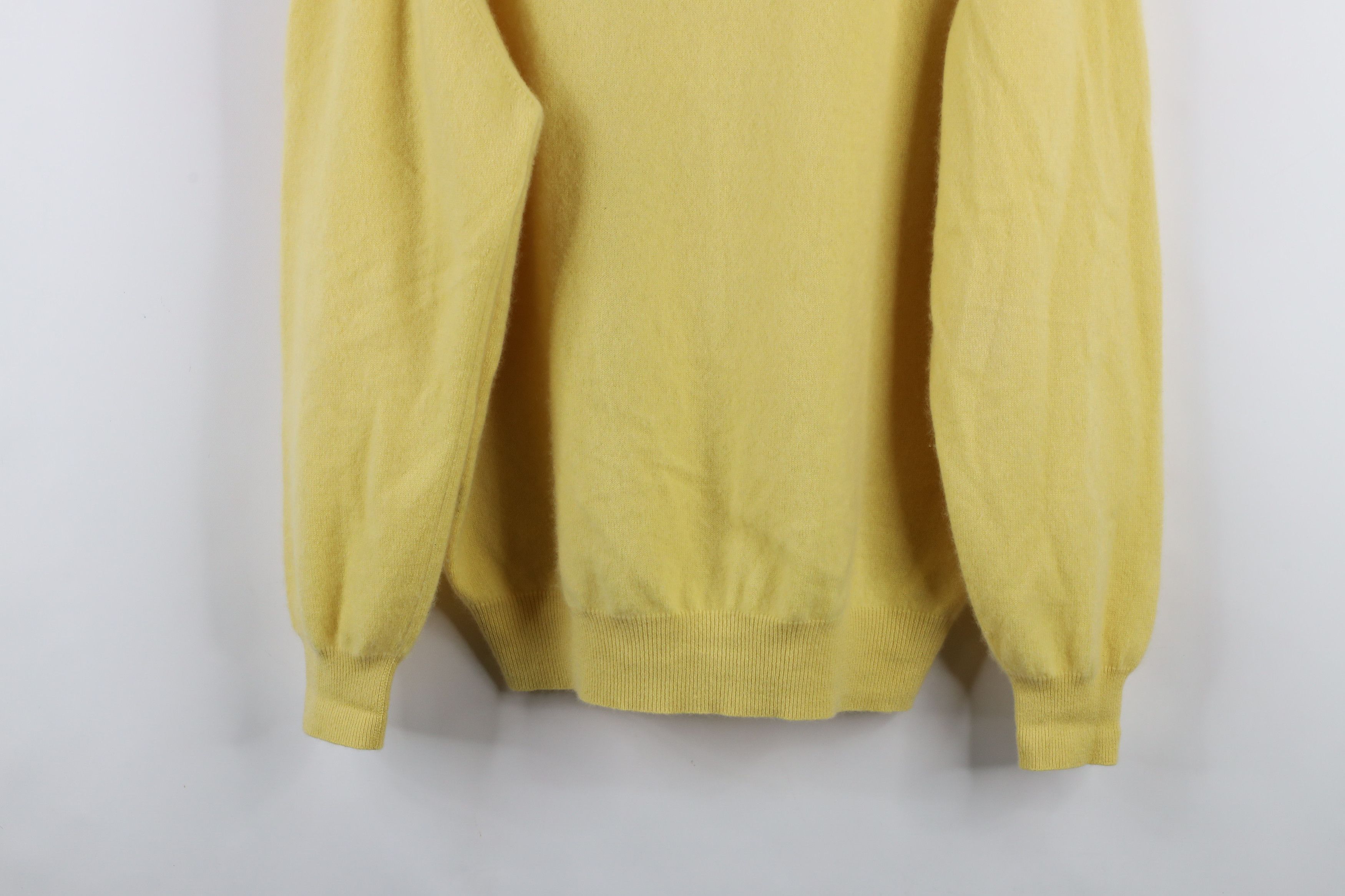 Vintage Vintage 90s Streetwear Cashmere Knit V-Neck Sweater Yellow Size US M / EU 48-50 / 2 - 11 Thumbnail