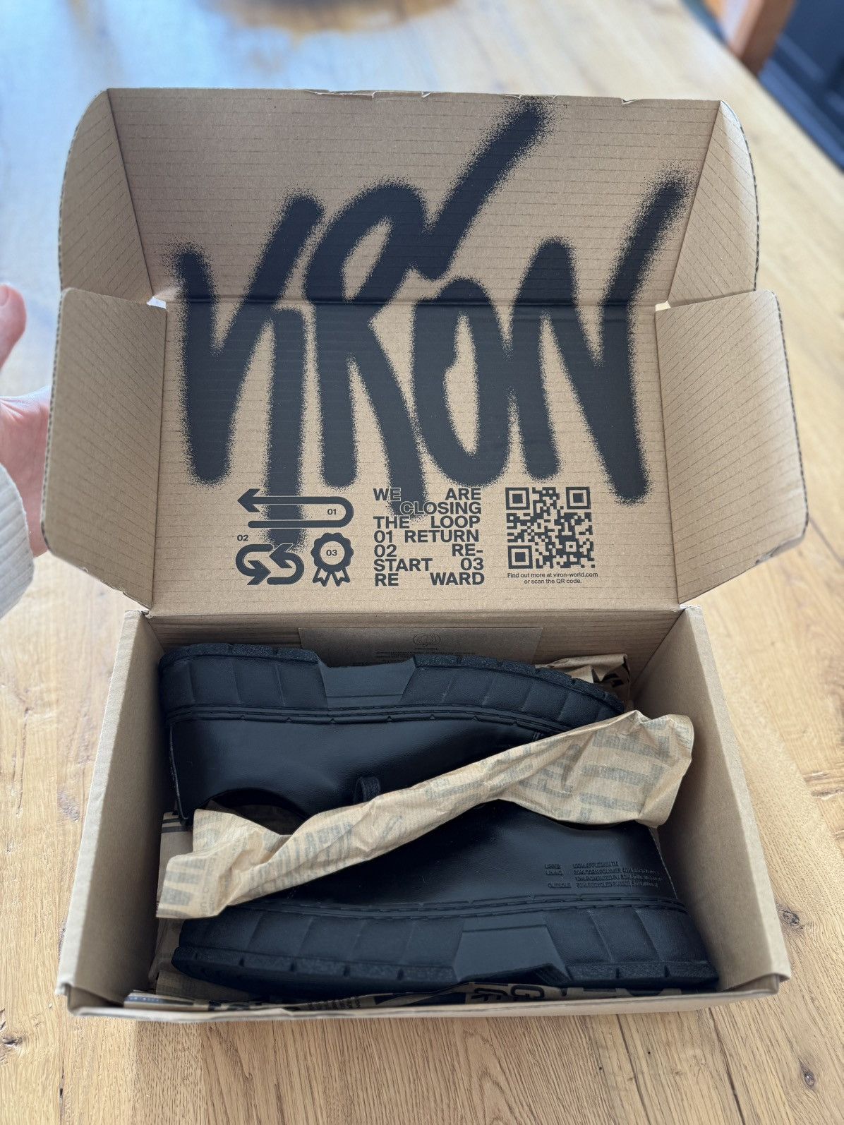 VIRON Virón 2005 Black Leather Sneakers size 39 Size US 9 / IT 39 - 7 Thumbnail