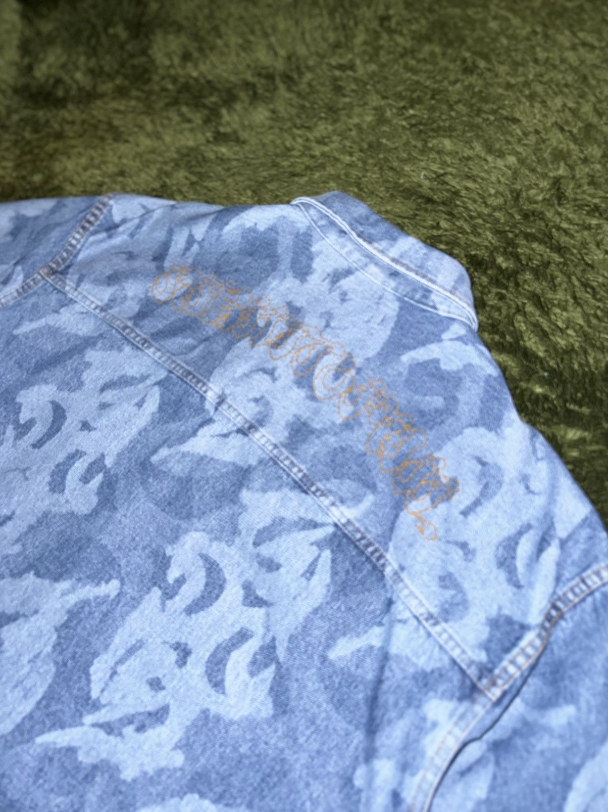 Kusikohc [M] KUSIKOHC Flame Graphic Denim Short Sleeve Shirt Size US M / EU 48-50 / 2 - 8 Thumbnail