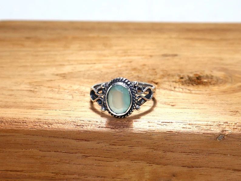 Handmade Handmade Chalcedony Ring: Oval Gemstone, 925 Silver Ring Size ONE SIZE - 2 Thumbnail