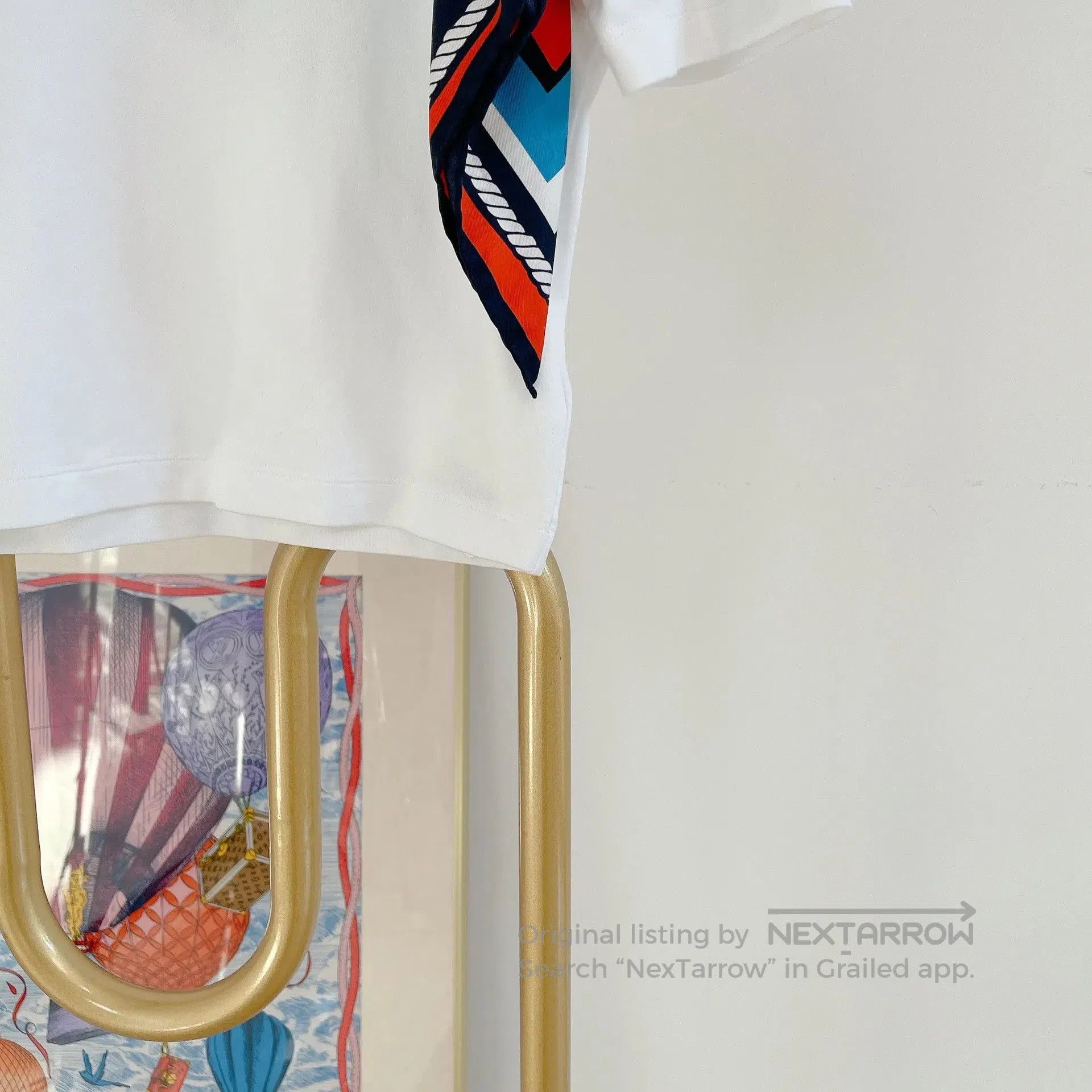 Louis Vuitton Louis Vuitton Scarf T-Shirt XS. Size XS / US 0-2 / IT 36-38 - 5 Thumbnail