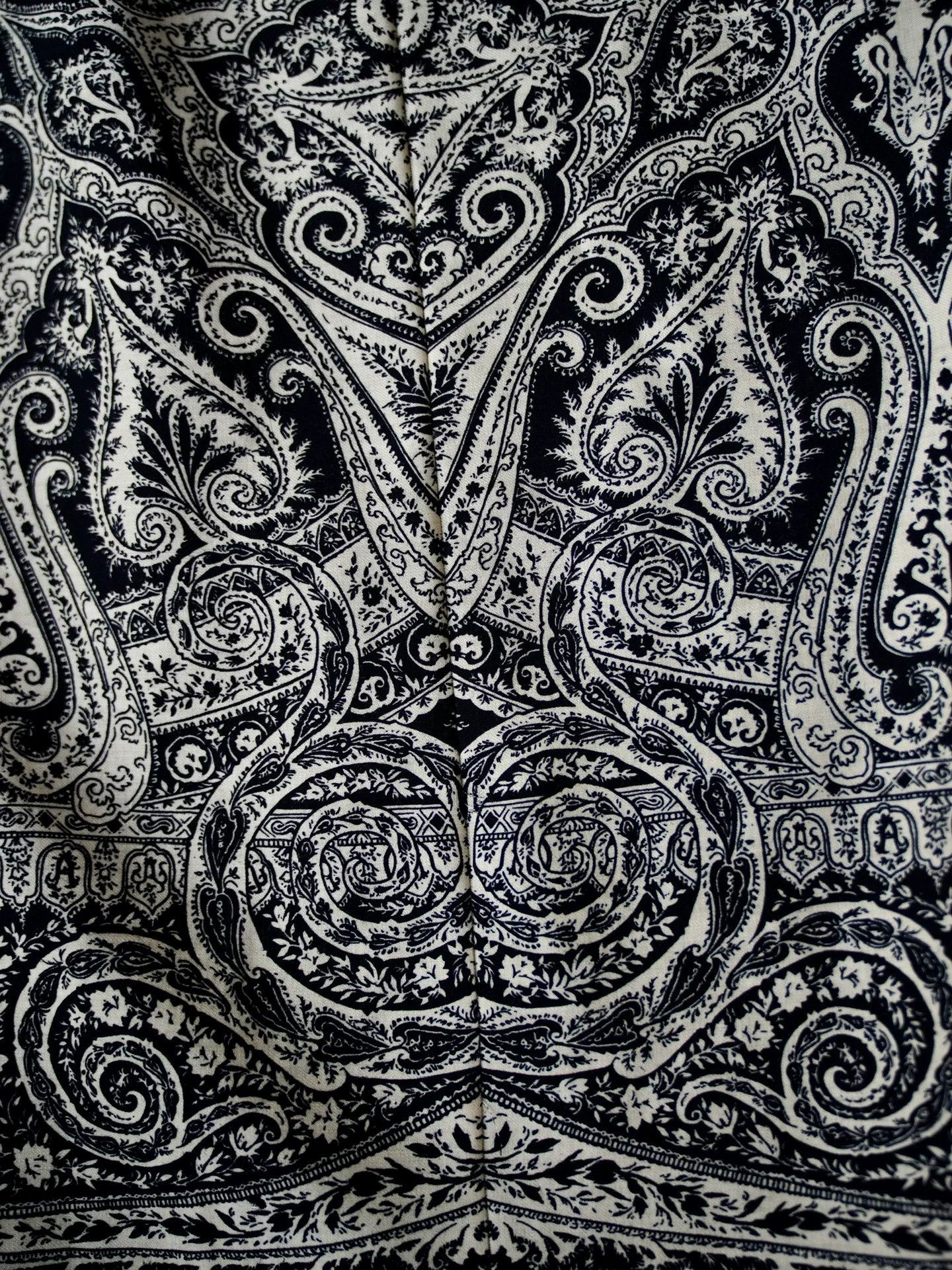 Emanuel Ungaro Emanuel Ungaro Vintage Wool Wrap Skirt 36/S-XS Lining Size XS / US 0-2 / IT 36-38 - 4 Thumbnail