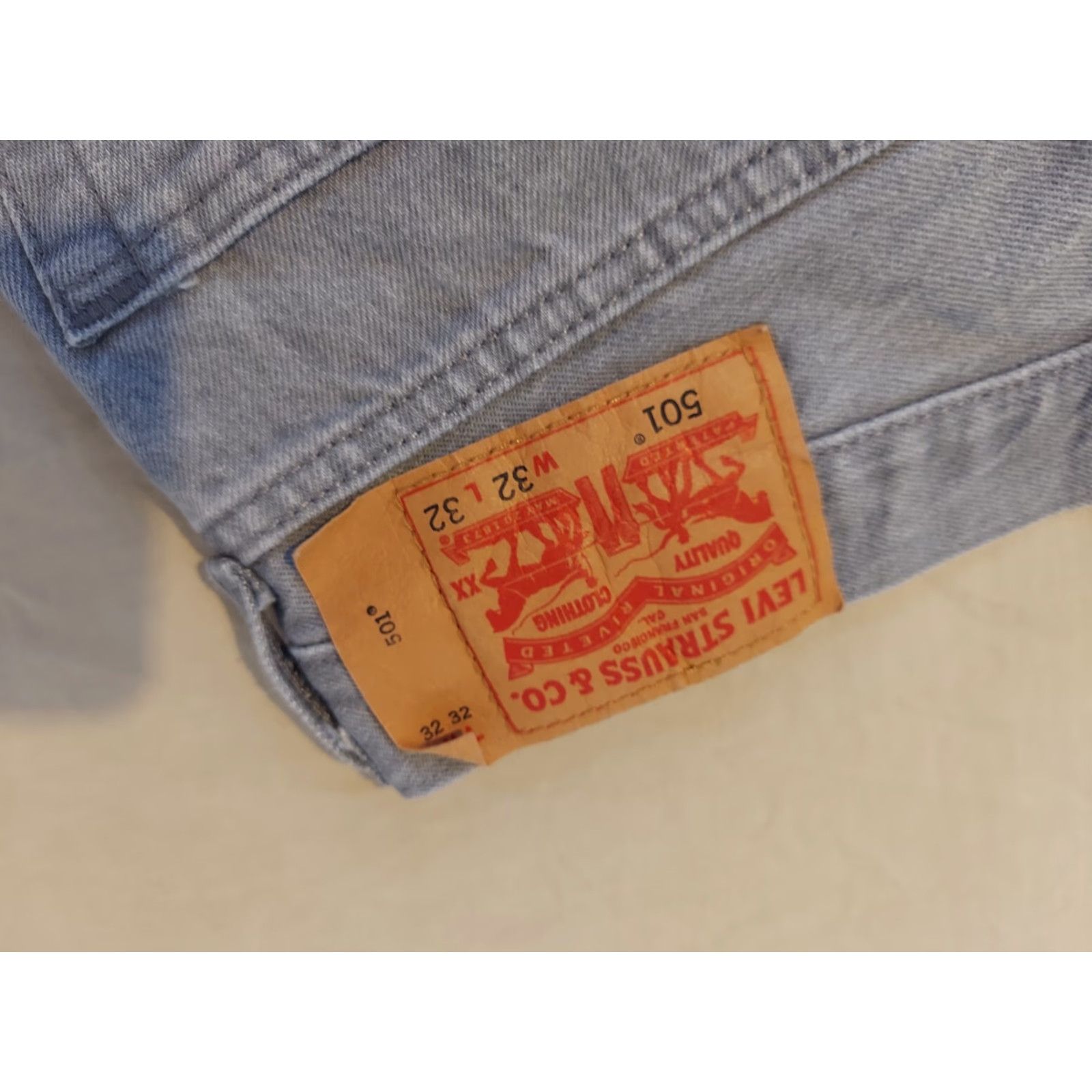 Levi's VINTAGE Levi's 501 Jeans 32x32 Straight Gray Denim Pants Men Size 32 Inseam 32 Regular 501 Model Mens Manufactured Code: Levi's 501 Size US 32 / EU 48 - 3 Thumbnail